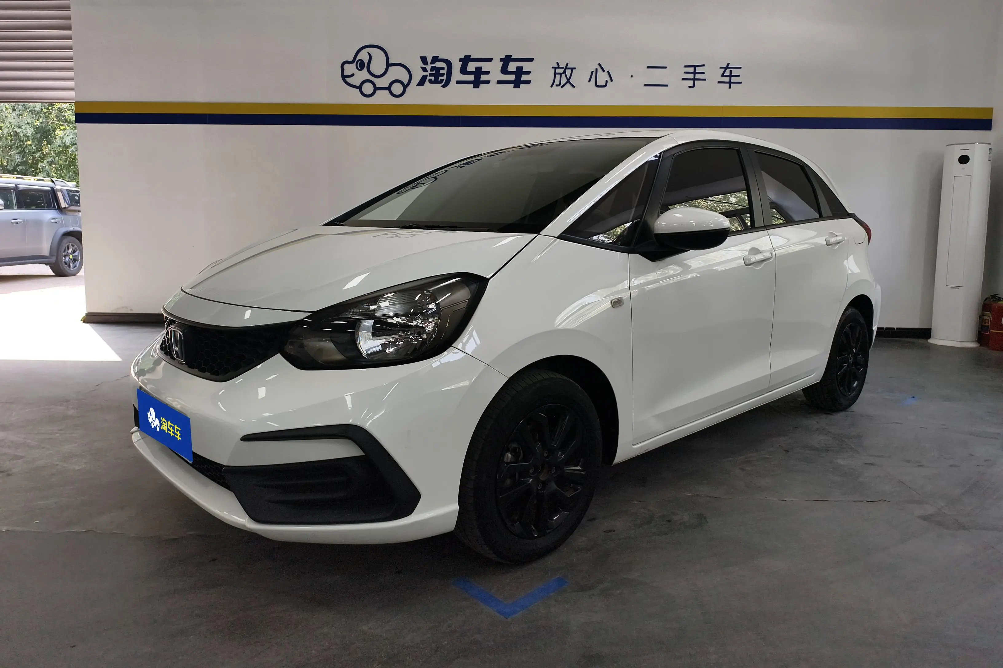 Honda Fit  из Китая
