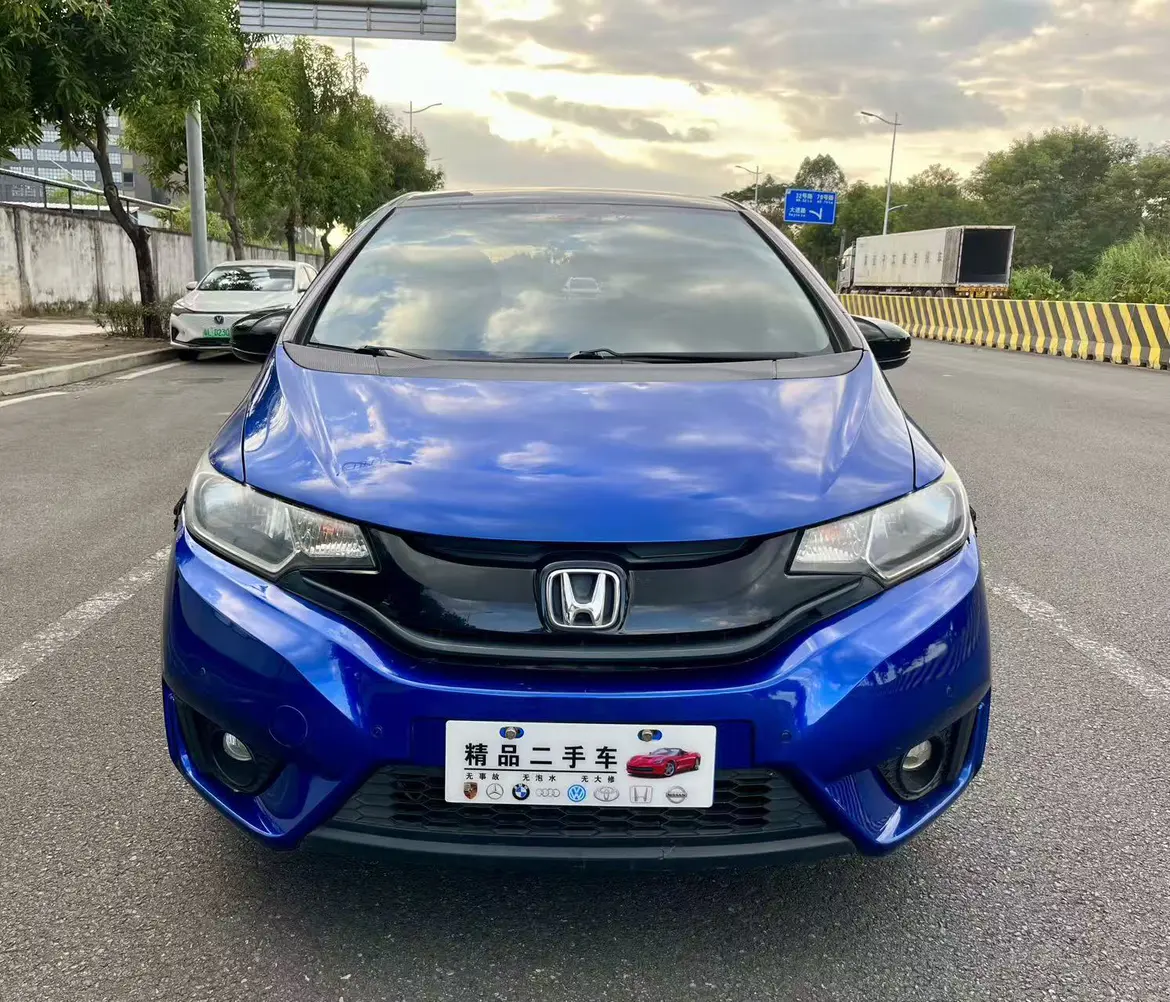 Honda Fit  из Китая