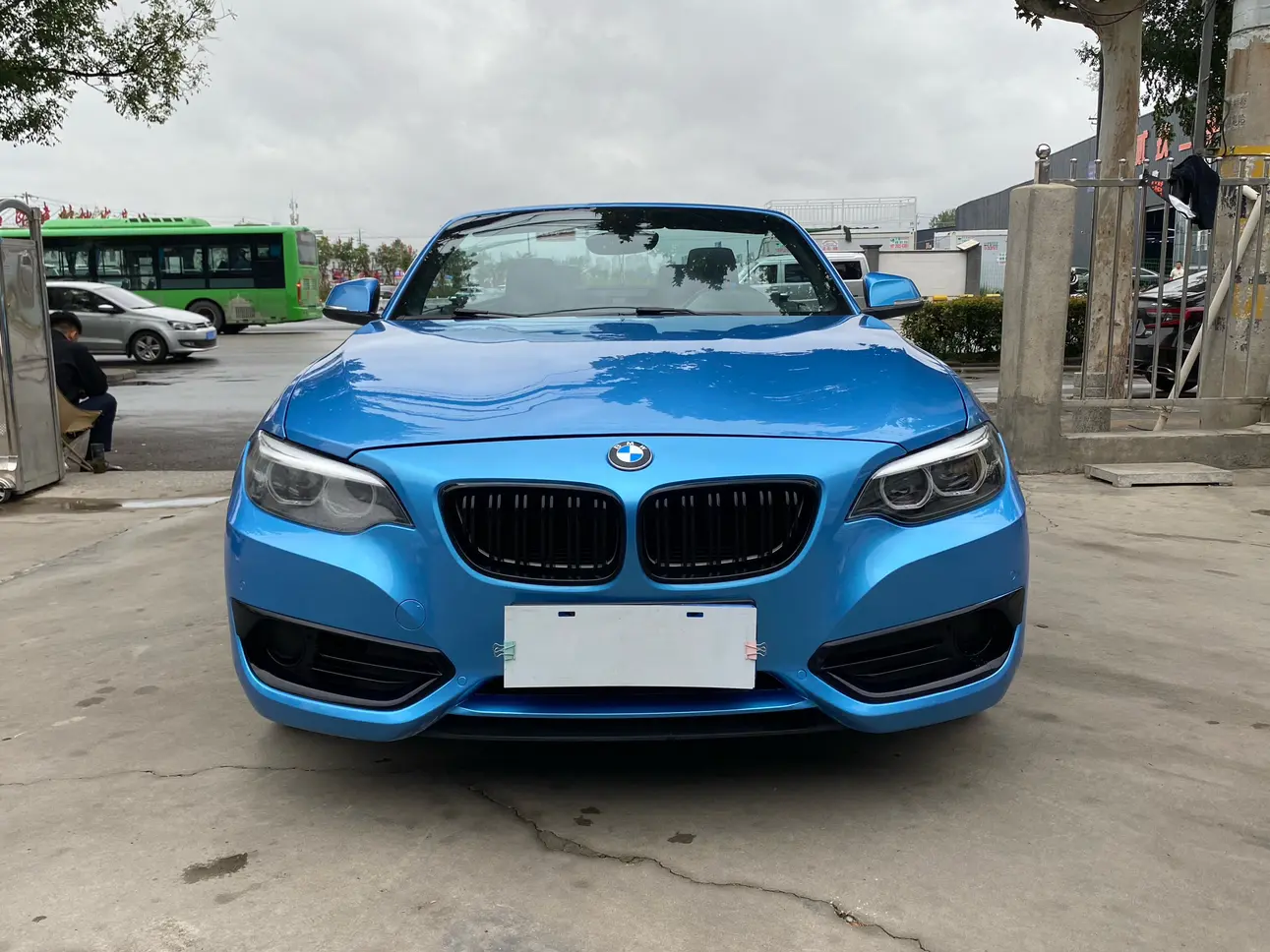 BMW 2 Series  из Китая