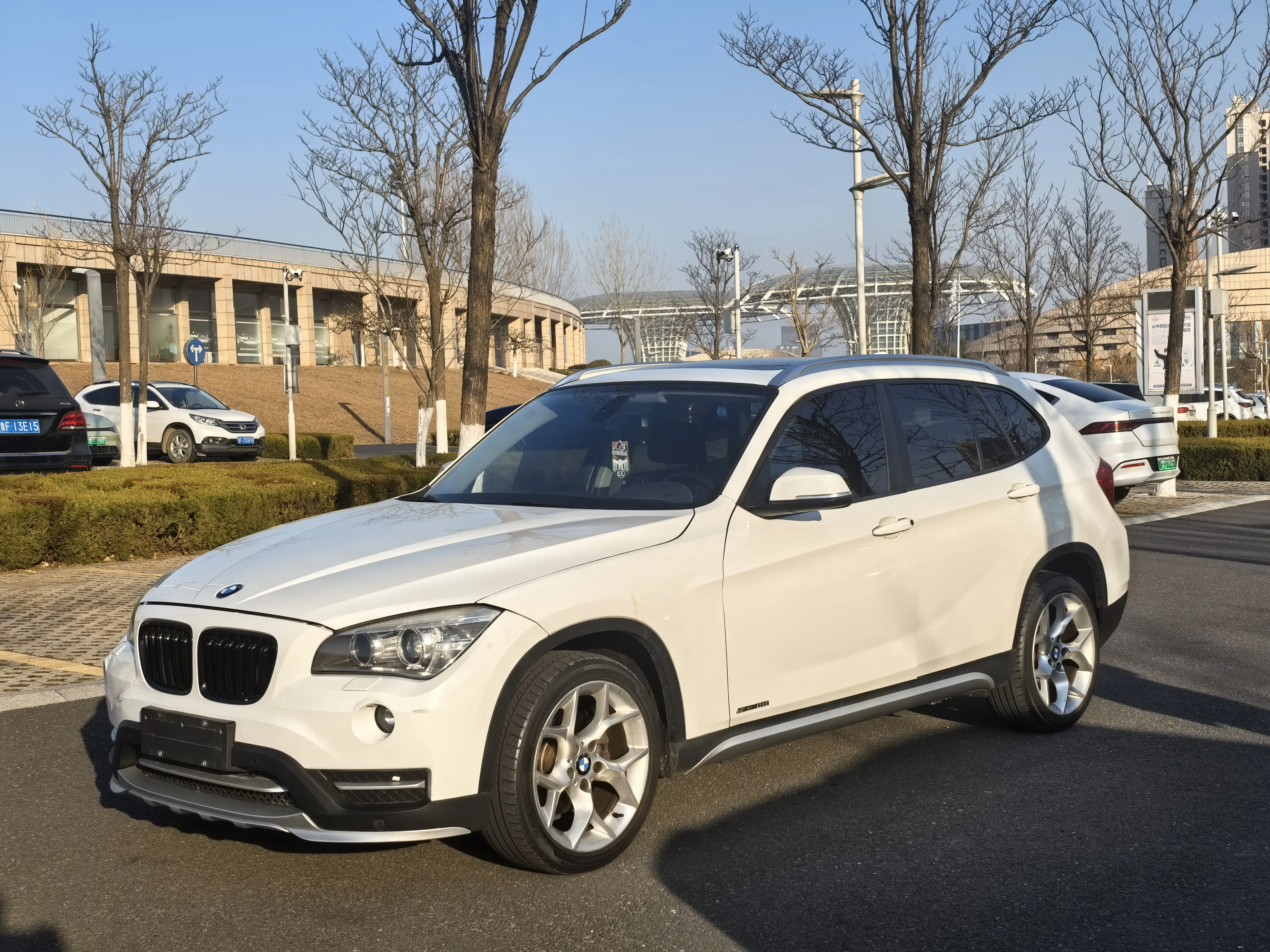 BMW X1  из Китая