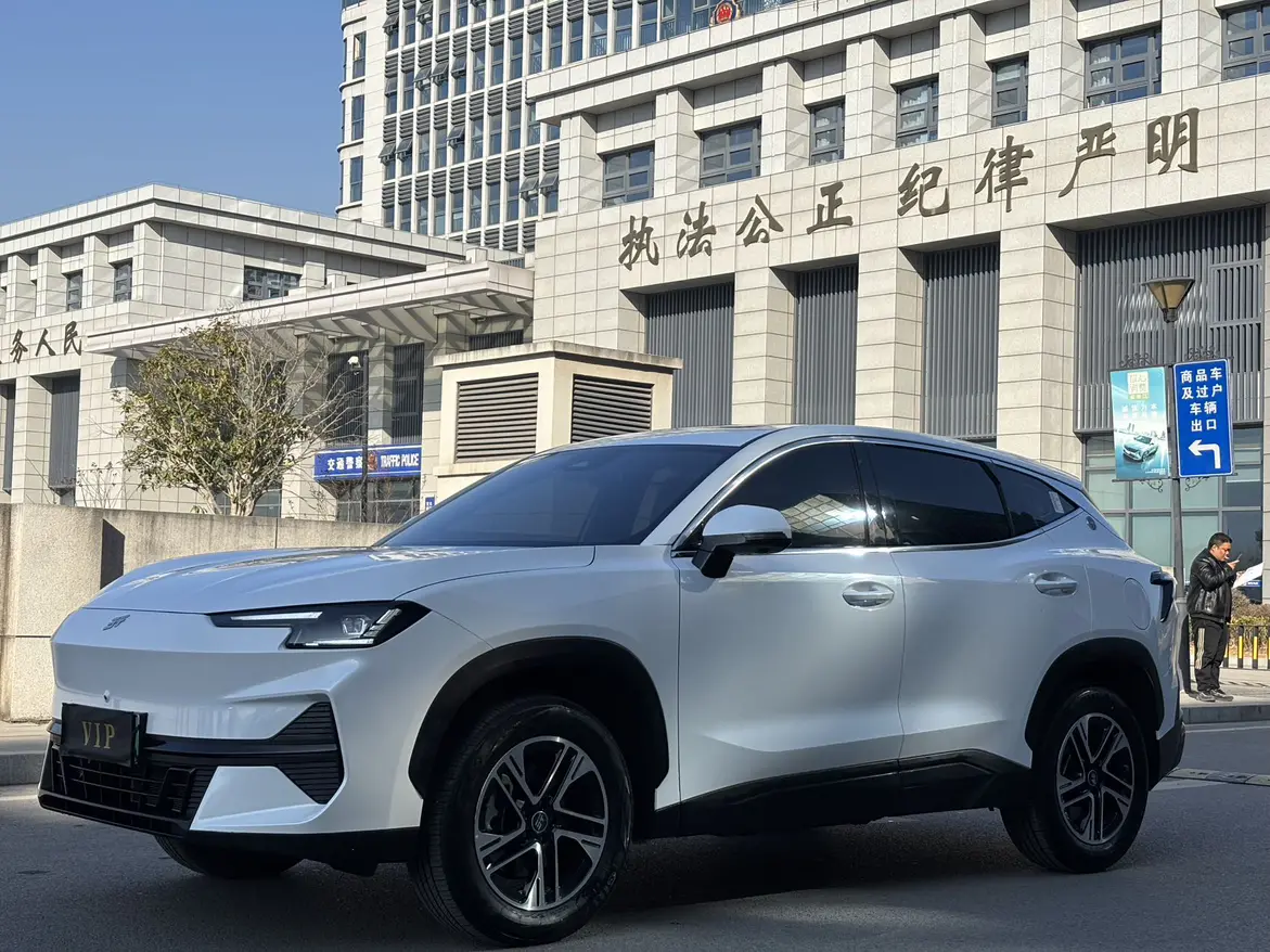 Jietu Shanhai JETOUR SHANHAI L6  из Китая