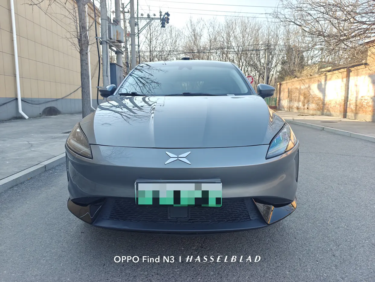 Xpeng G3  из Китая