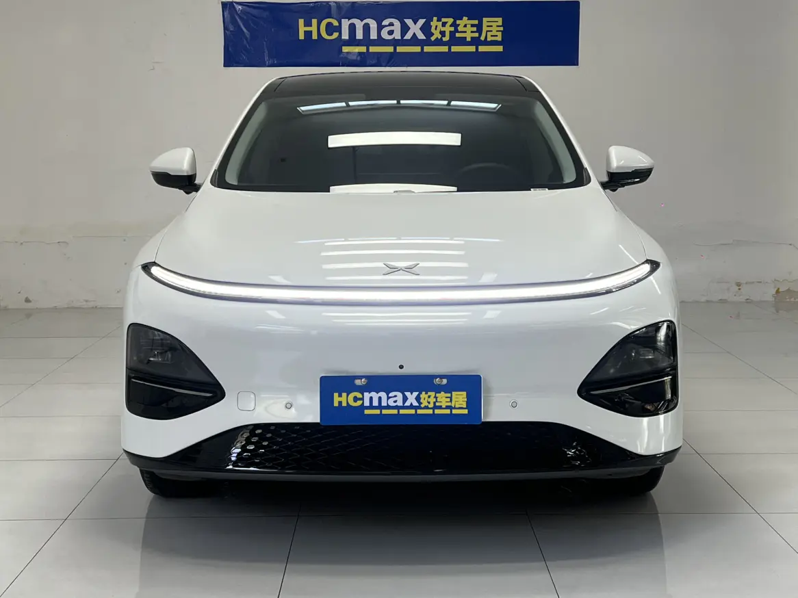 Xpeng G6  из Китая