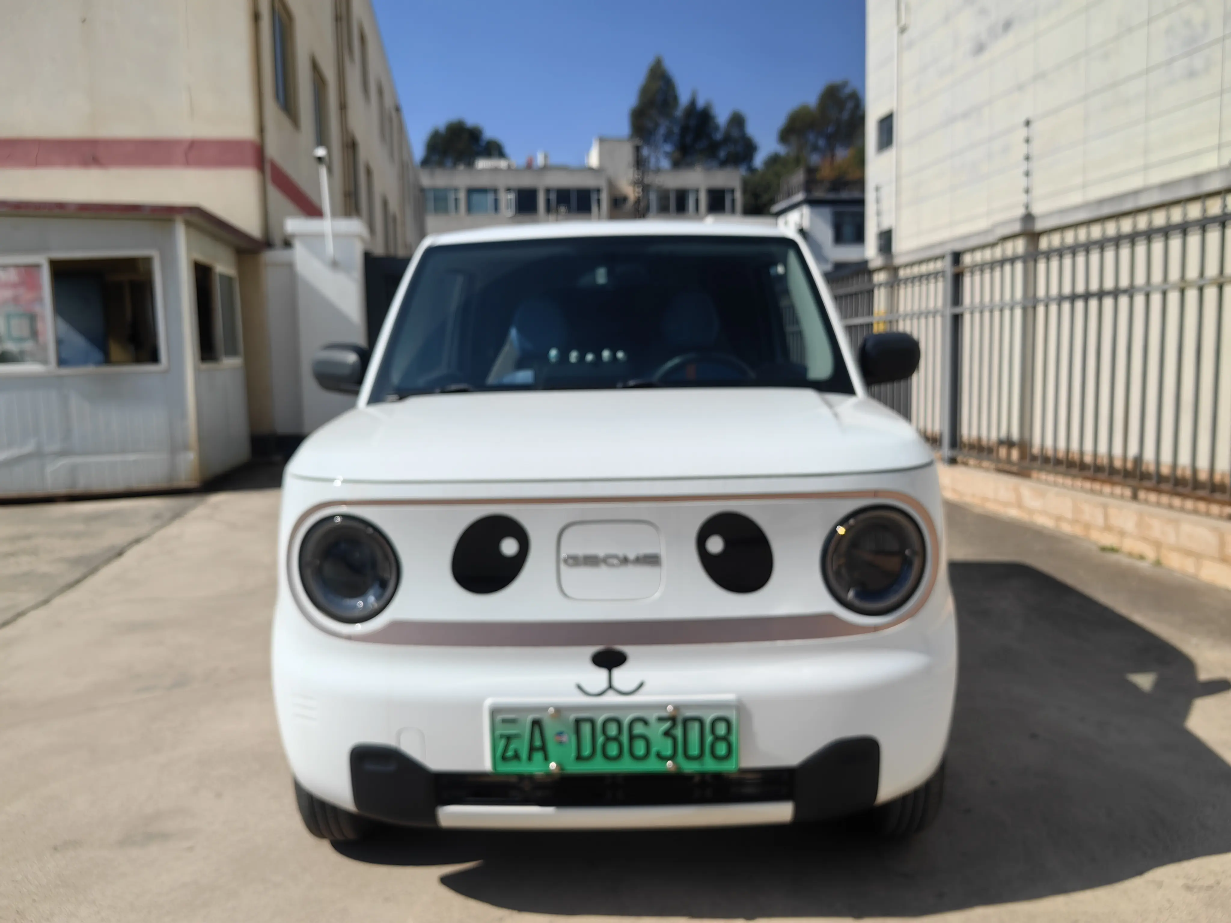 Geely Panda  из Китая
