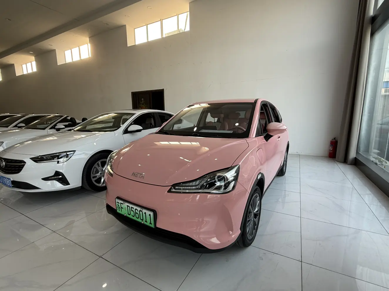 NETA Nezha V  из Китая