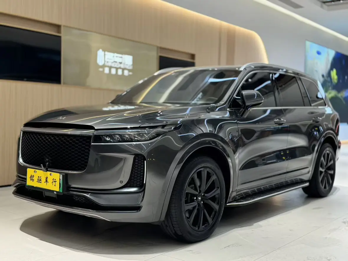 Li ONE (Ideal ONE)  из Китая