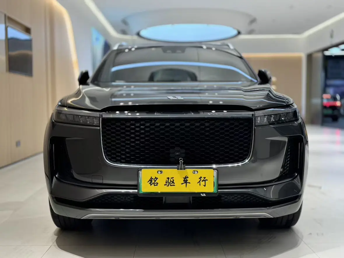 Li ONE (Ideal ONE)  из Китая