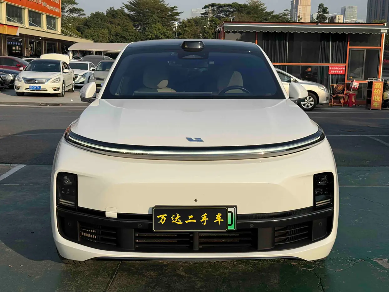 Li L9 (Ideal L9)  из Китая