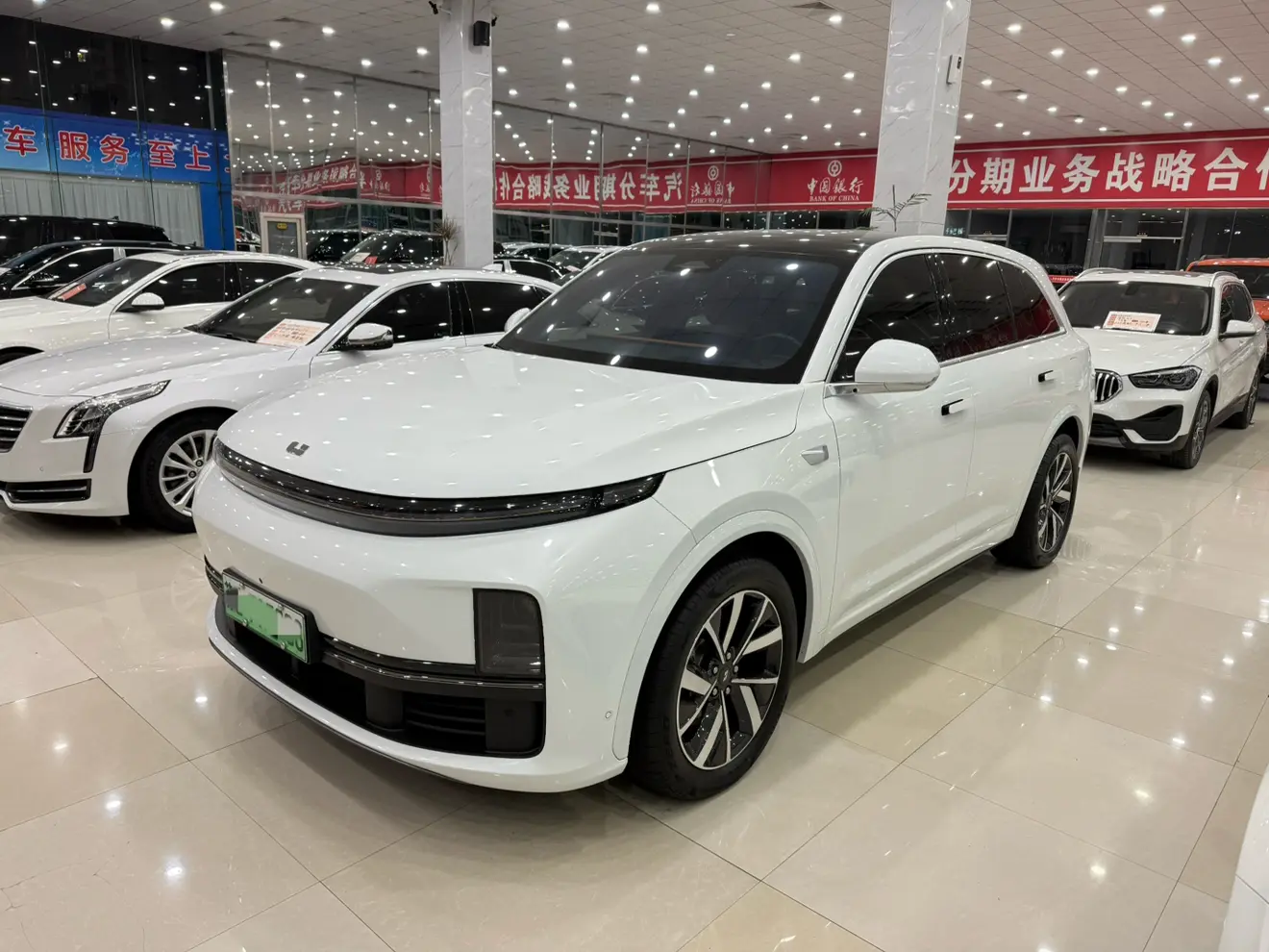 Li L7 (Ideal L7)  из Китая