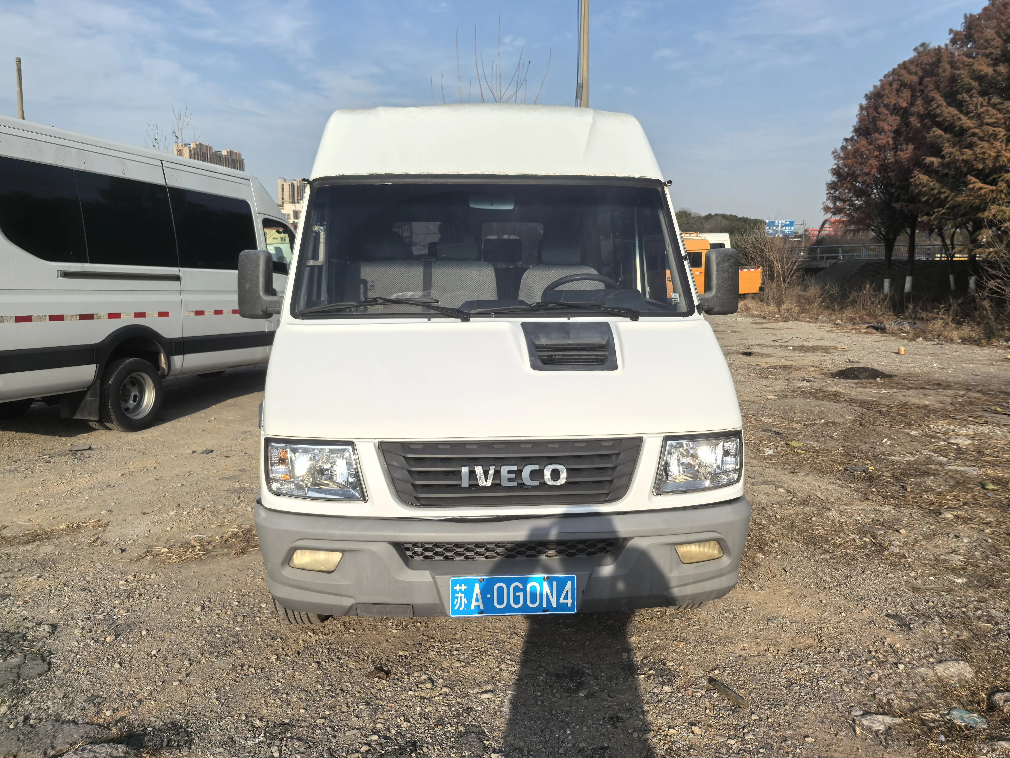 Iveco proud  из Китая