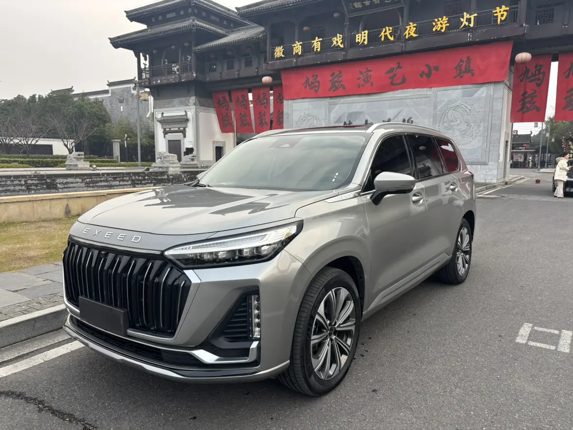 Exeed VX (The starry road embraces the moon)  из Китая