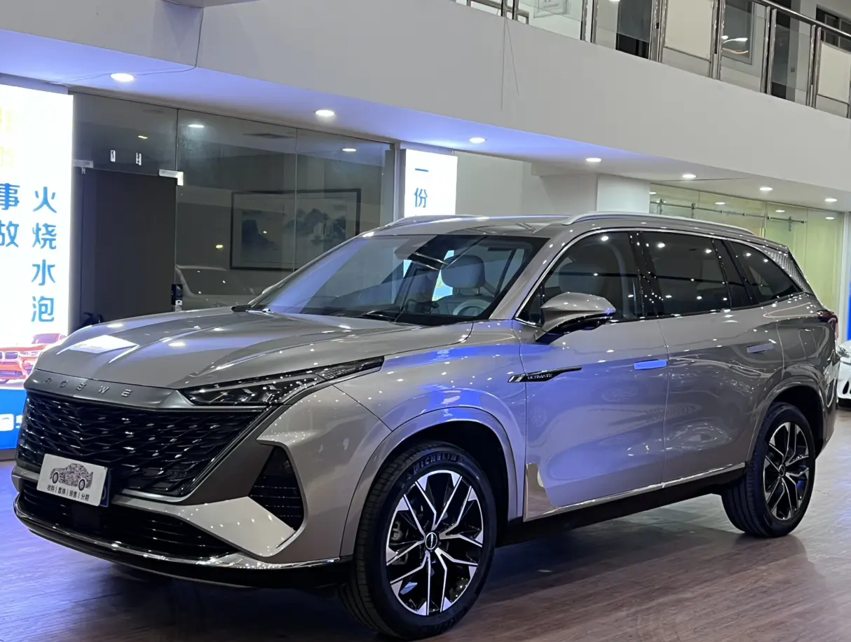 Roewe RX9  из Китая