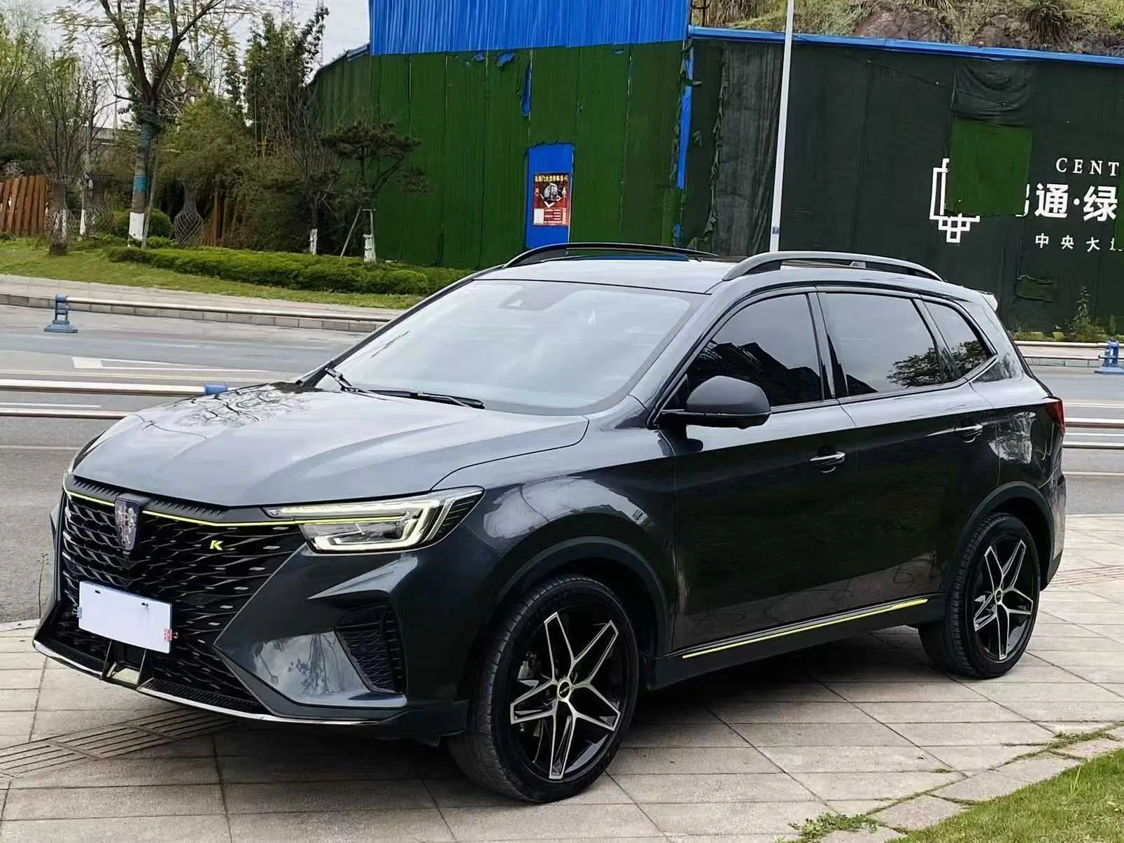 Roewe RX5  из Китая