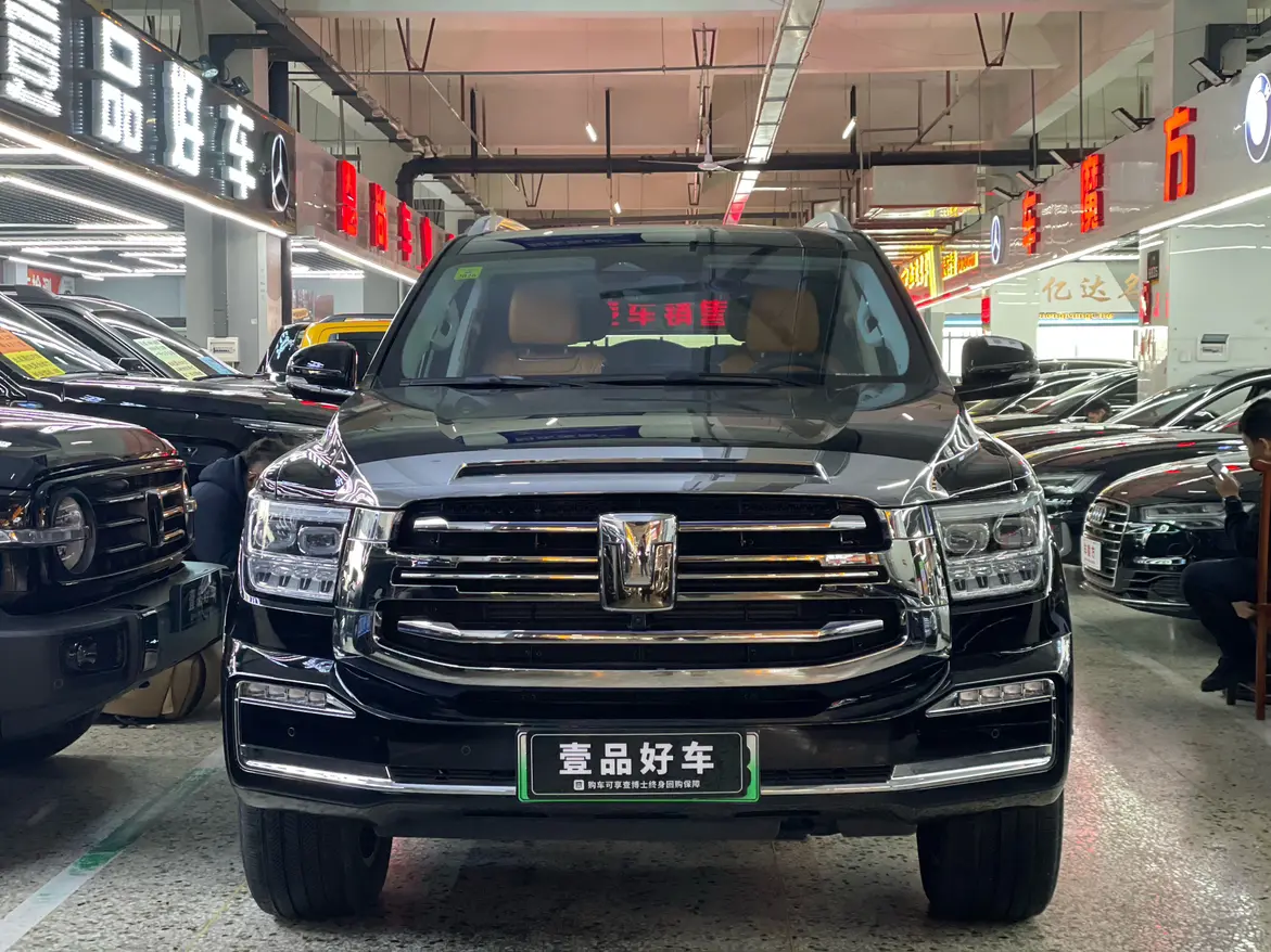 Tank 500 Hi4-T  из Китая