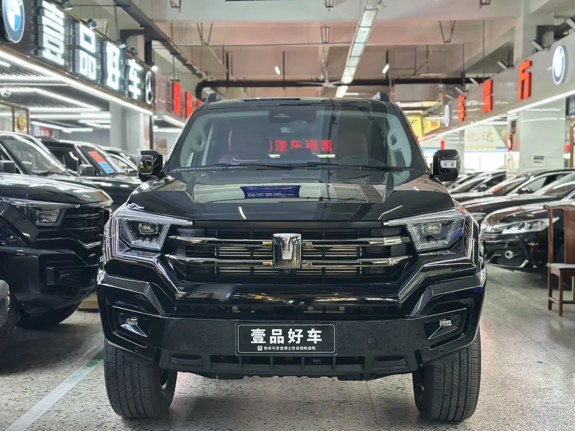 Tank 400 Hi4-T  из Китая