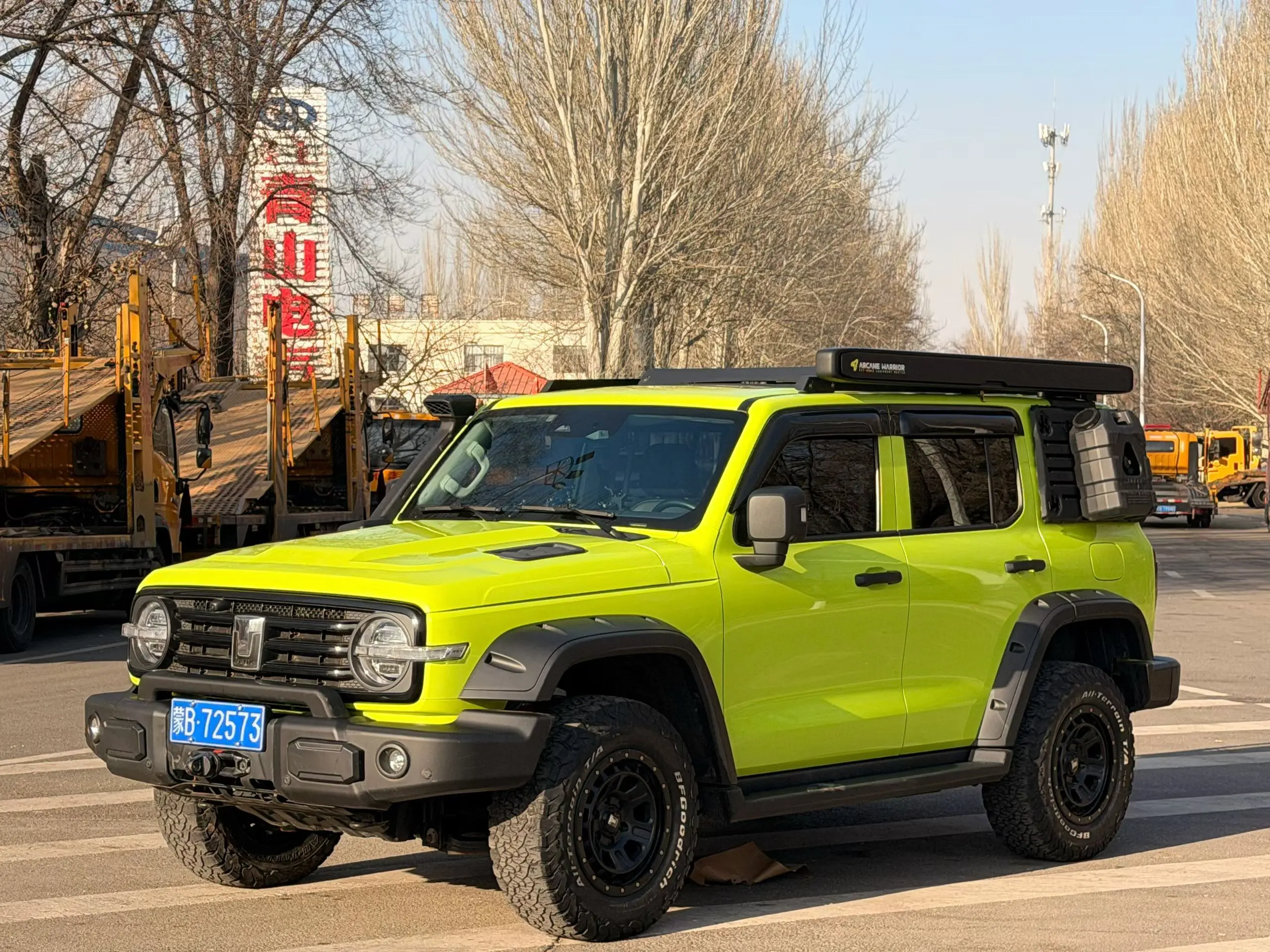 Tank 300  из Китая