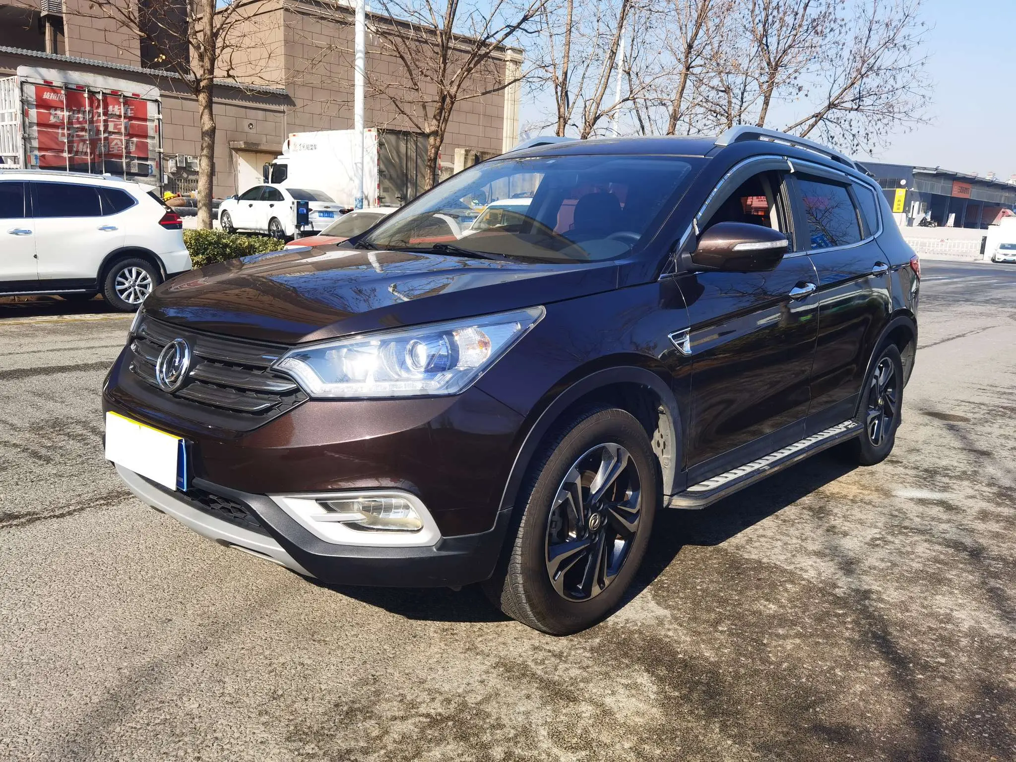 Dongfeng Fengshen AX7  из Китая