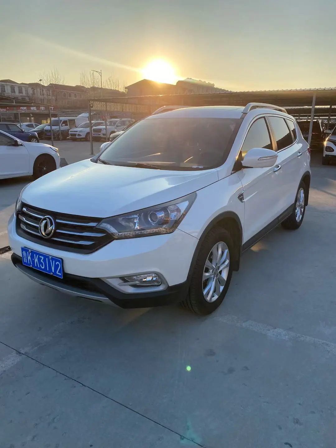 Dongfeng Fengshen AX7  из Китая