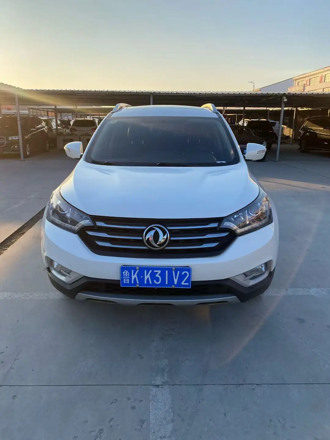 Dongfeng Fengshen AX7  из Китая