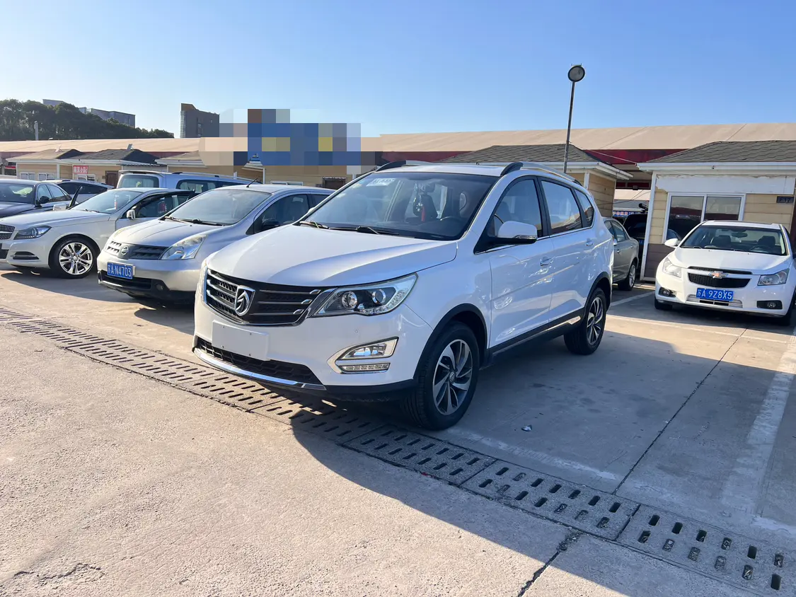 Baojun 560  из Китая