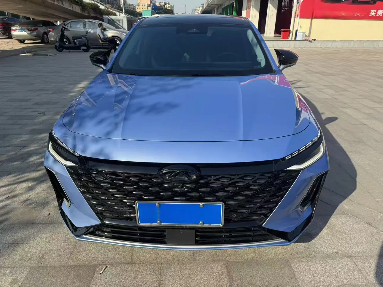 Chery Arrizo 8  из Китая