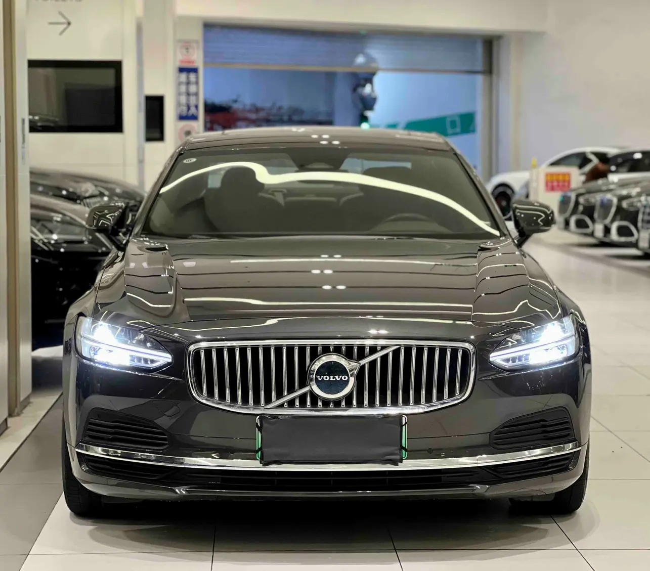 Volvo S90 PHEV  из Китая