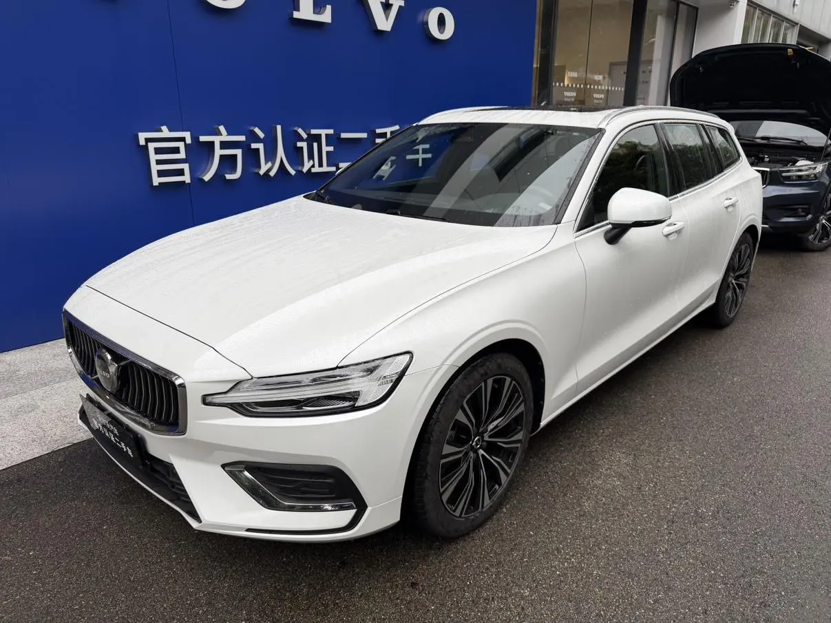 Volvo V60  из Китая