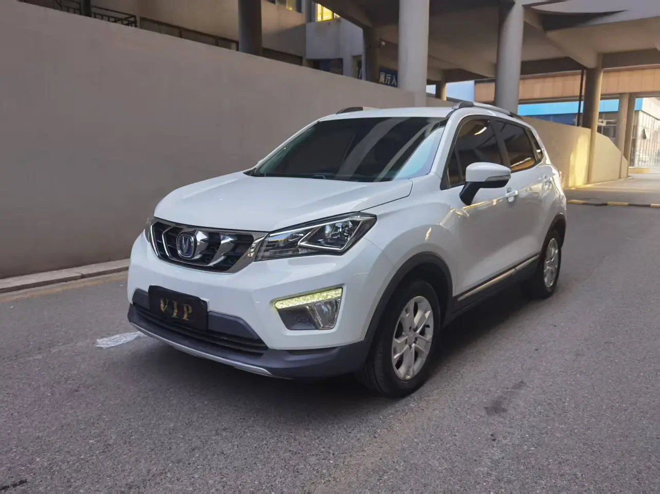 Changan CS15  из Китая