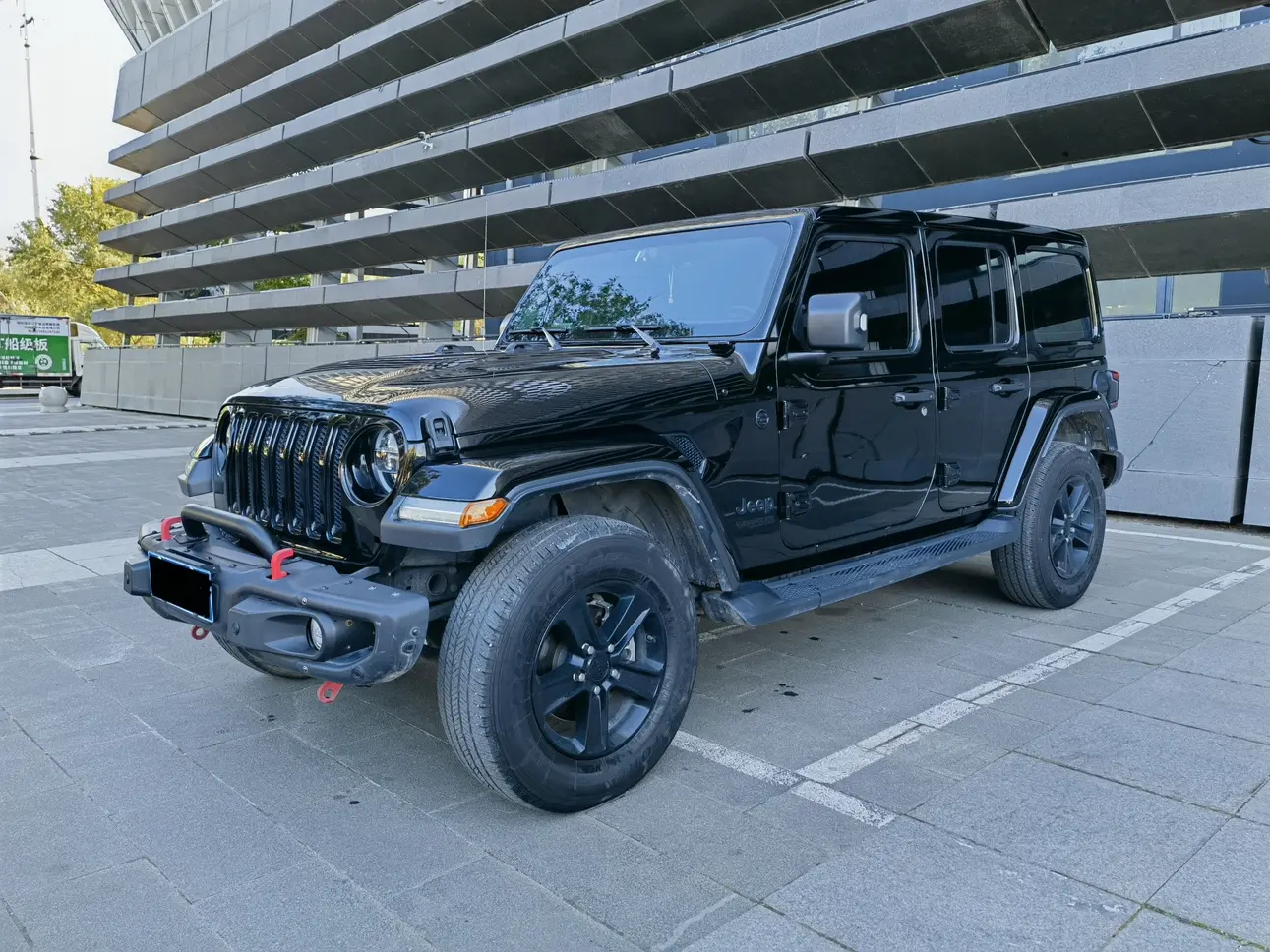 Jeep Wrangler  из Китая