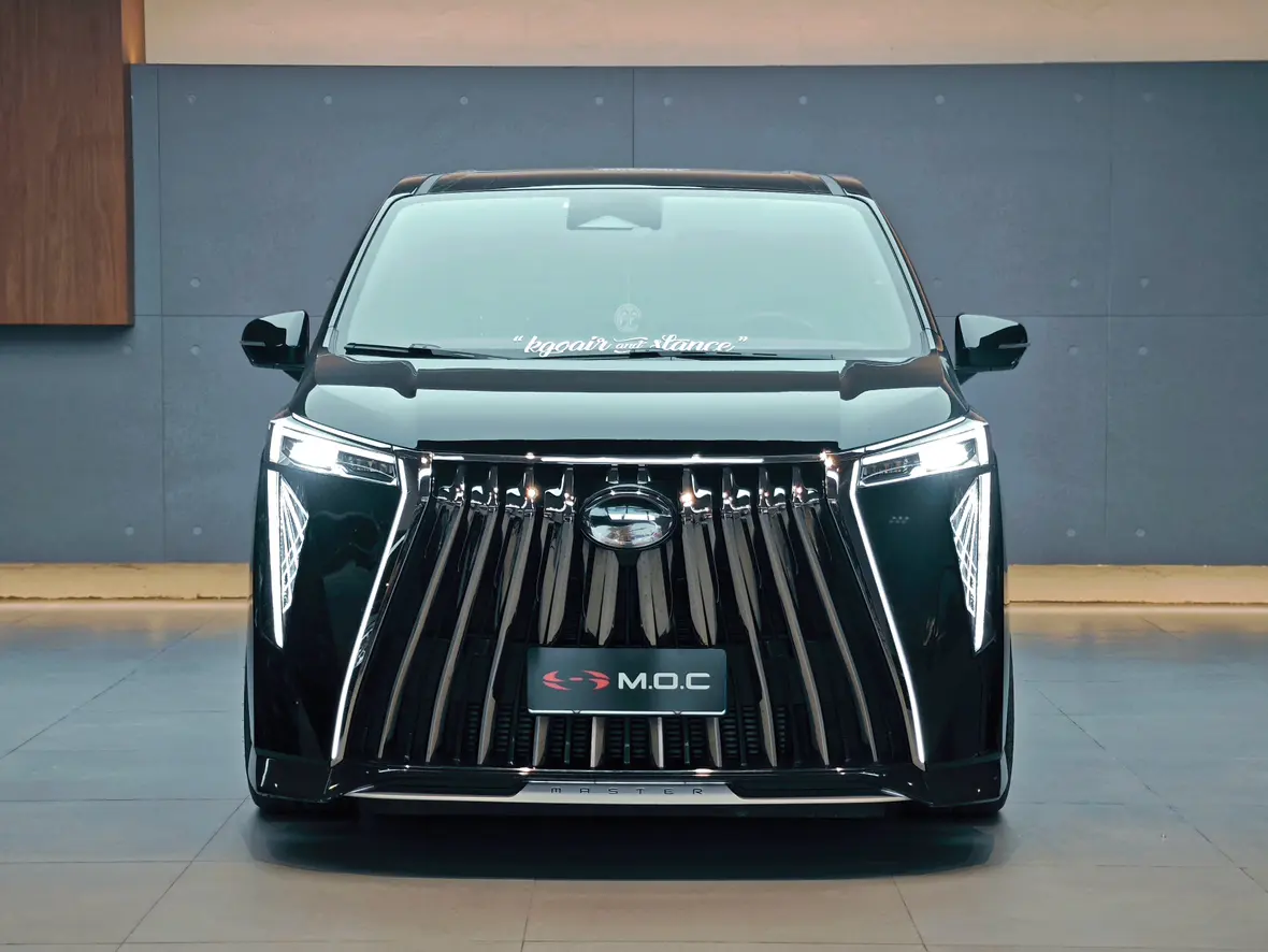 GAC Trumpchi M8  из Китая