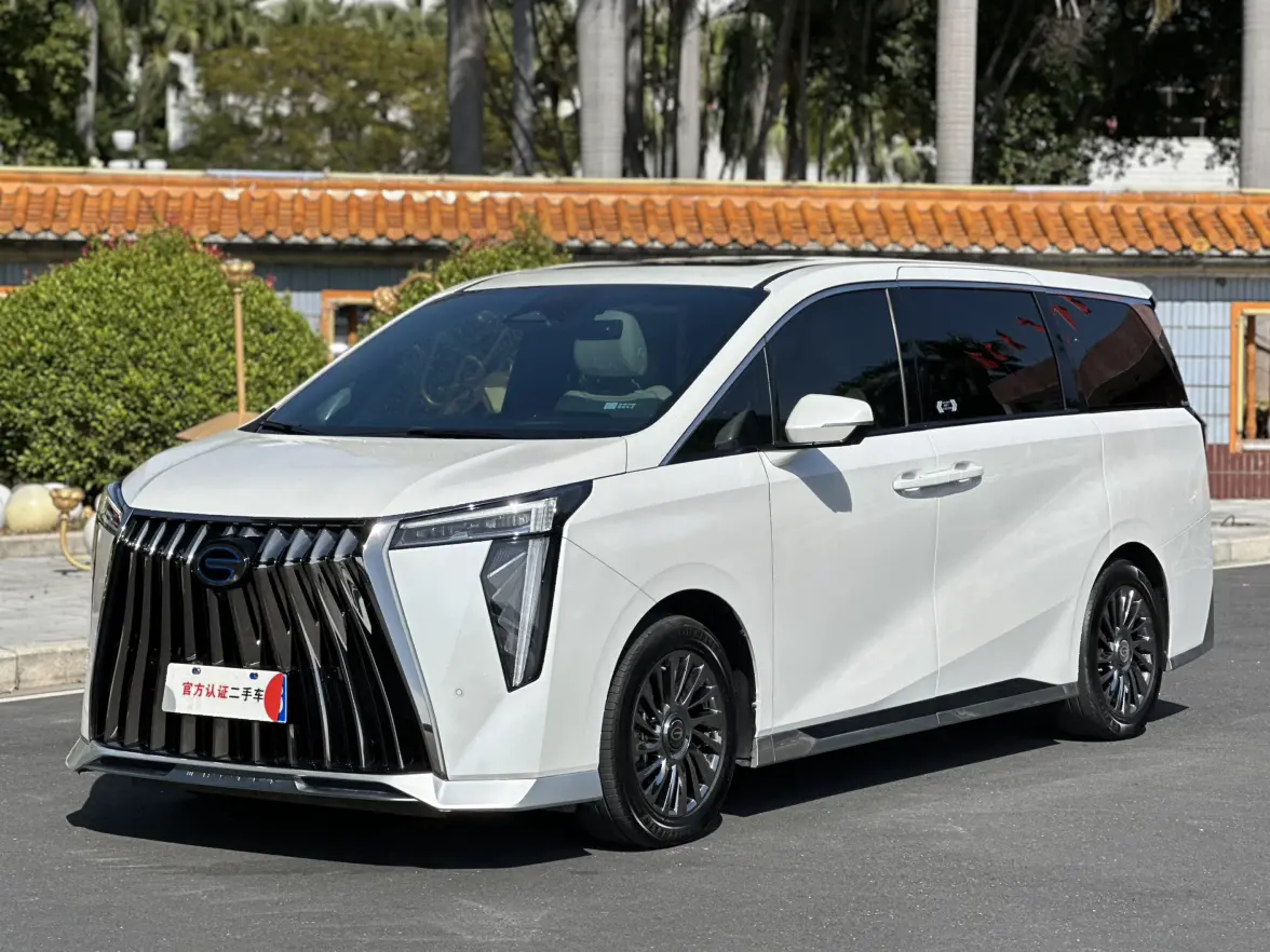 GAC Trumpchi M8  из Китая