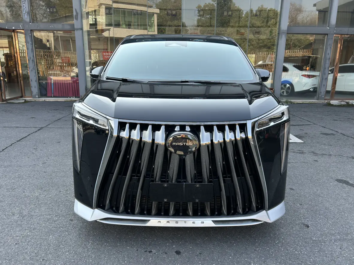 GAC Trumpchi M8  из Китая