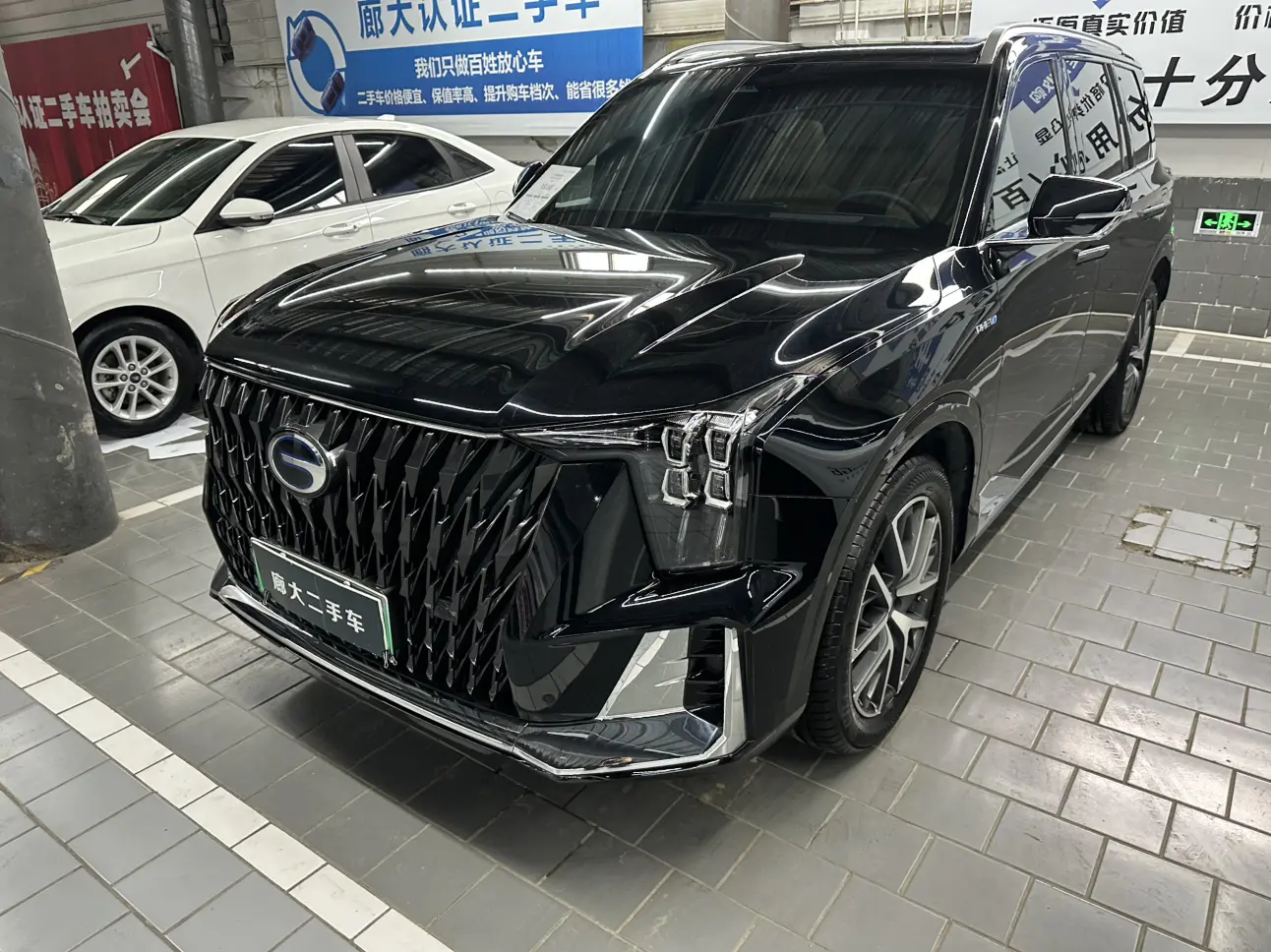 GAC Trumpchi ES9 PHEV  из Китая