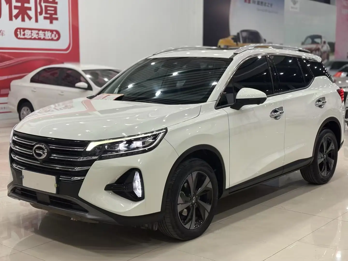 GAC Trumpchi GS4  из Китая