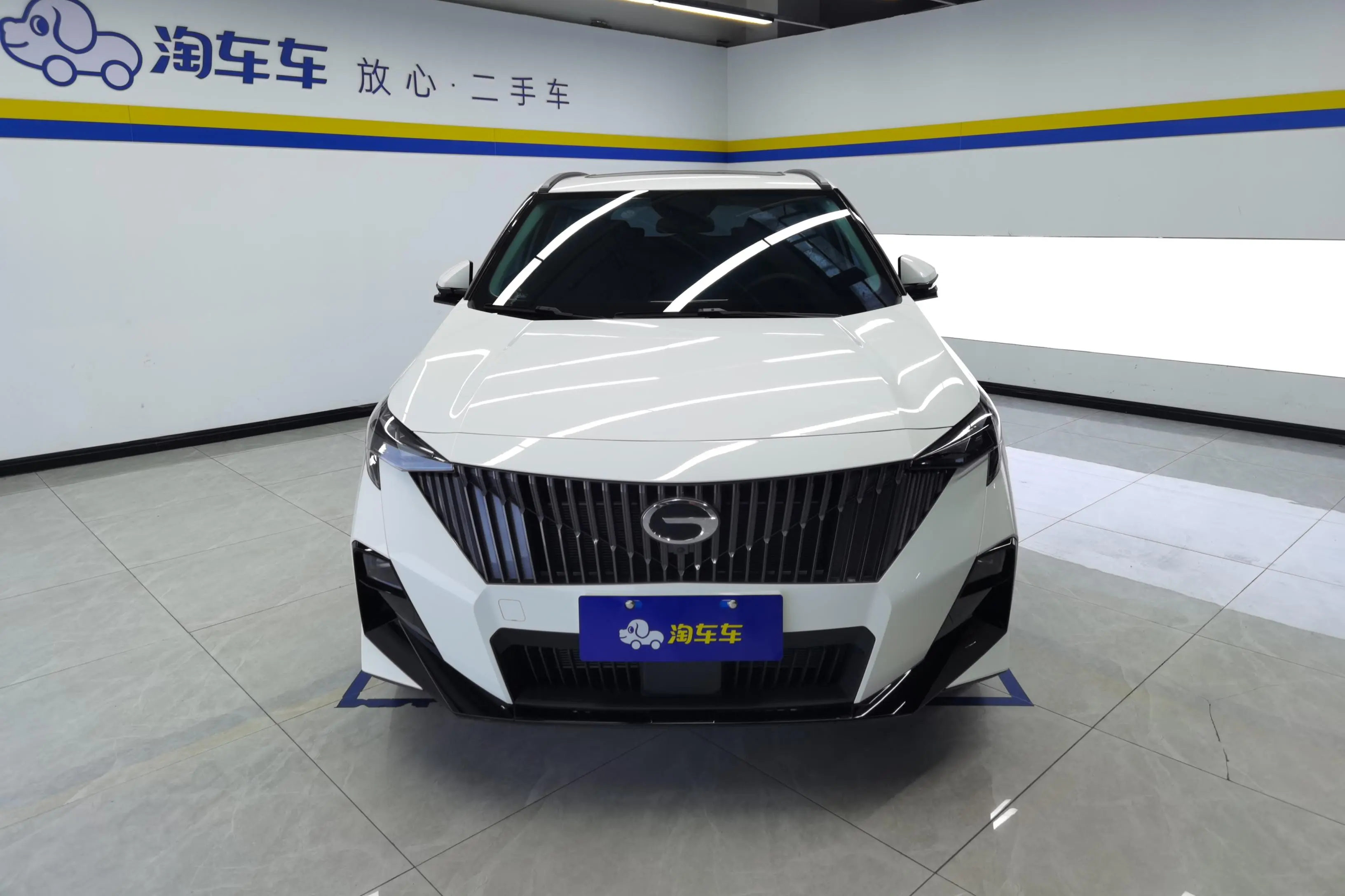 GAC Trumpchi GS3  из Китая
