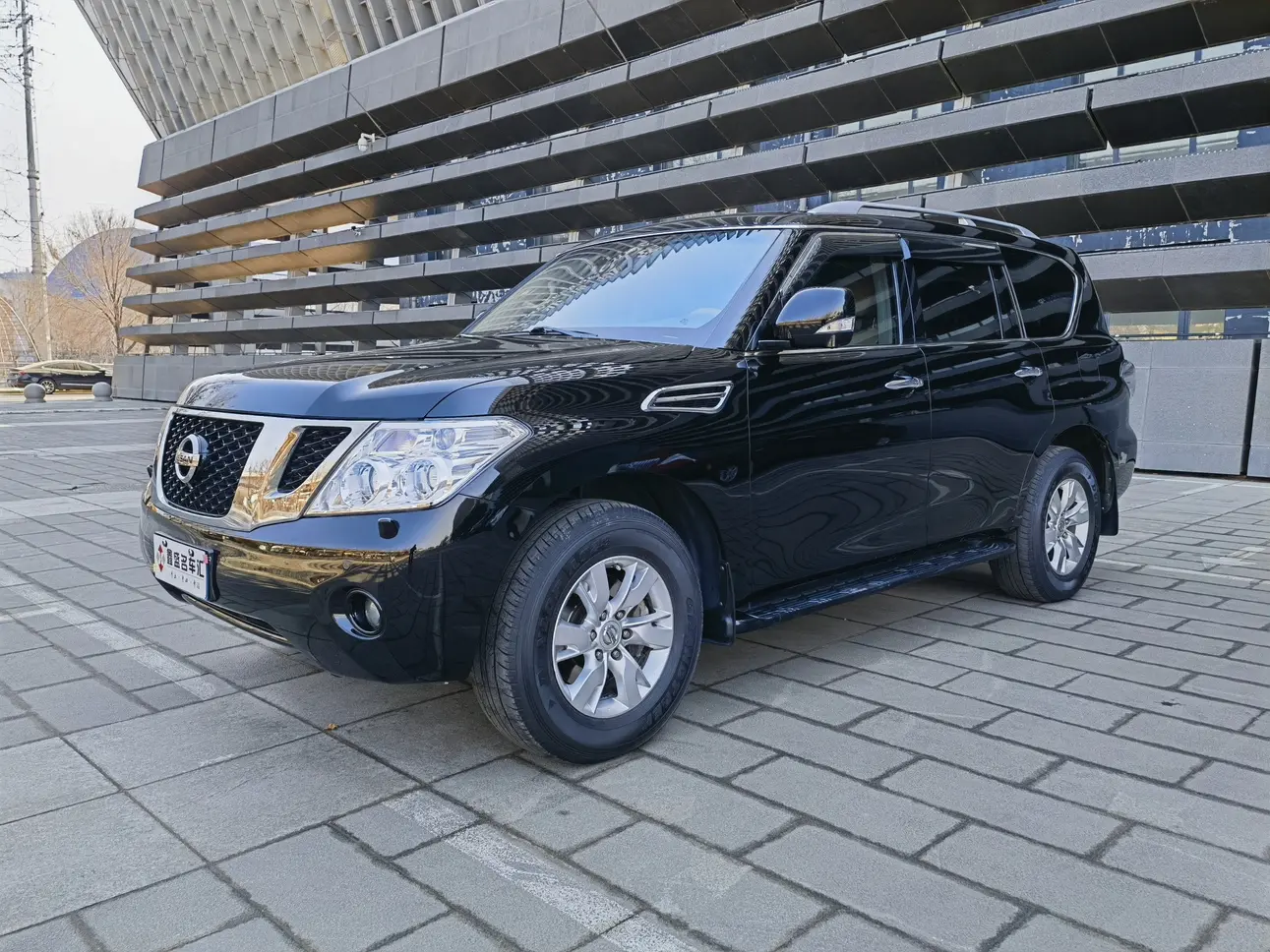 Nissan Patrol  из Китая