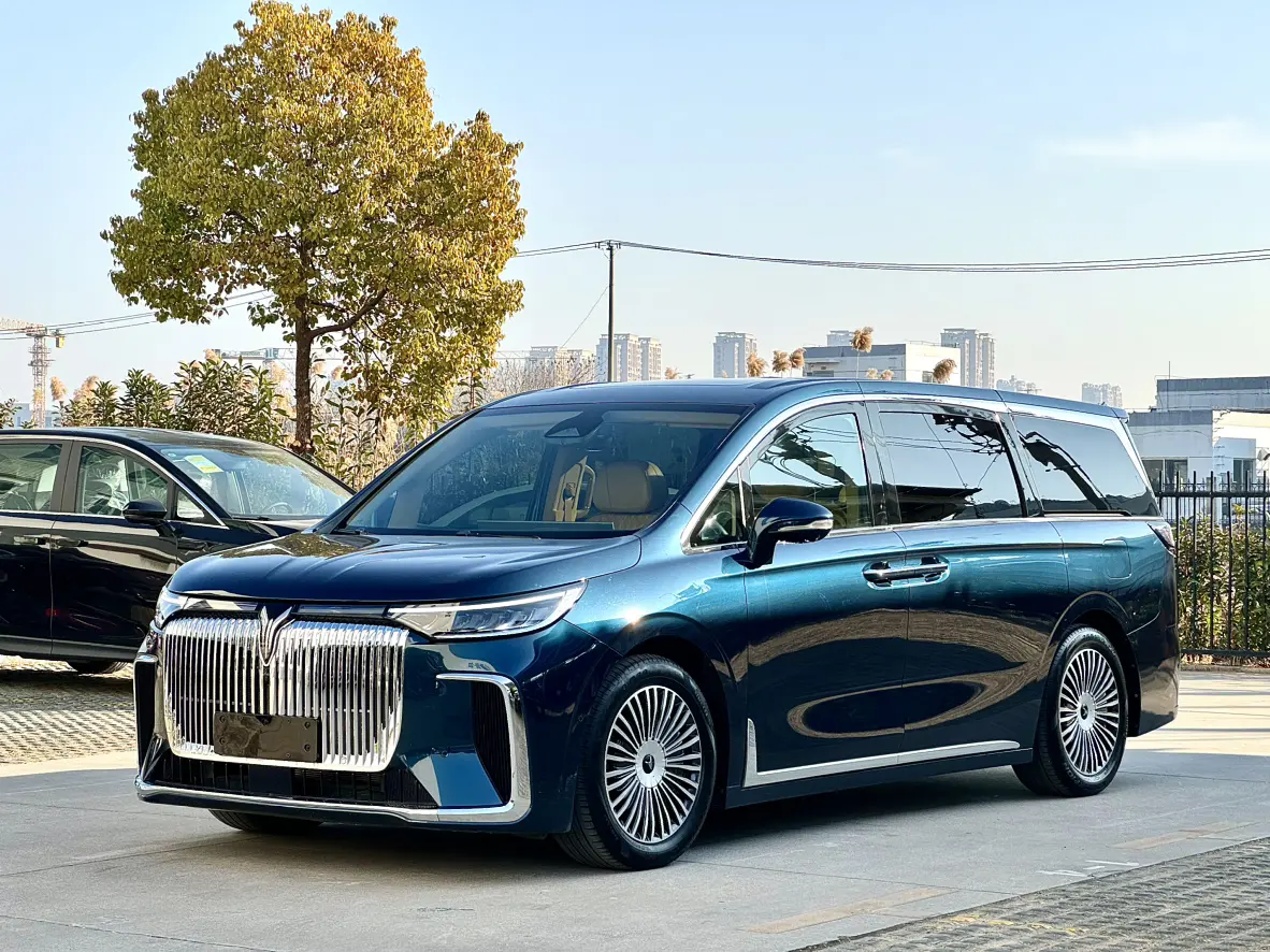 Voyah Lantu Dreamer PHEV  из Китая