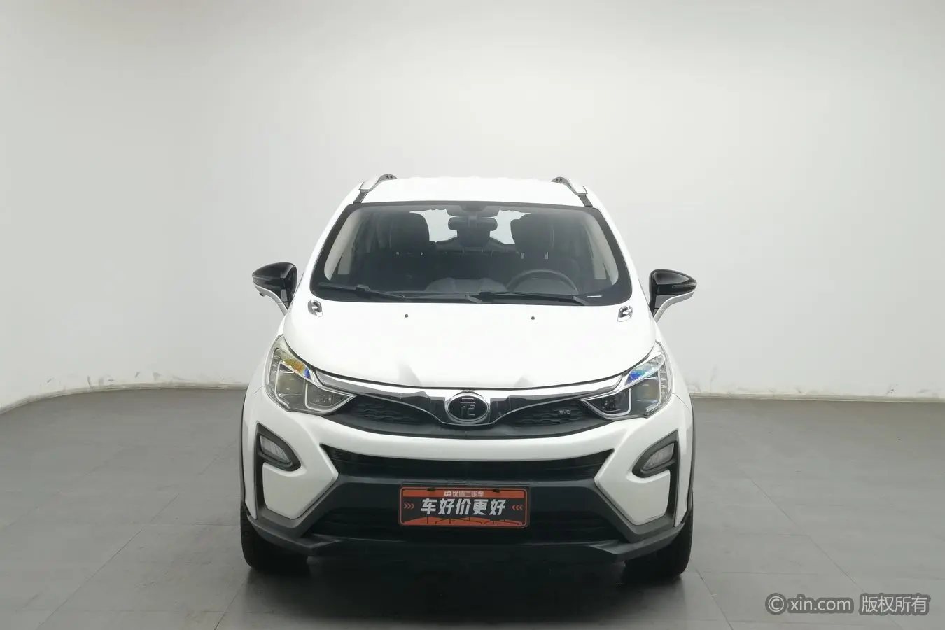 BYD Yuan  из Китая