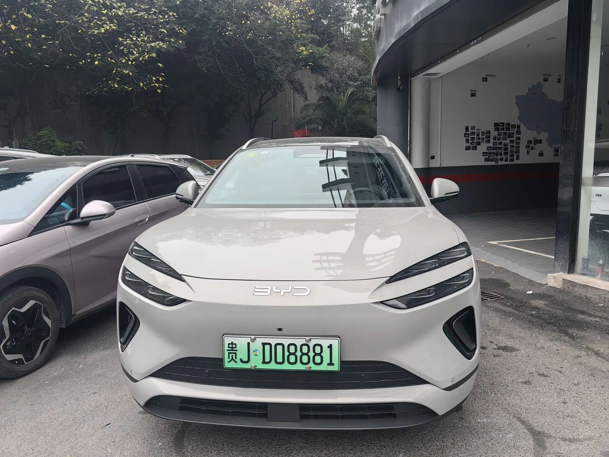 BYD Sea Lion 06EV  из Китая