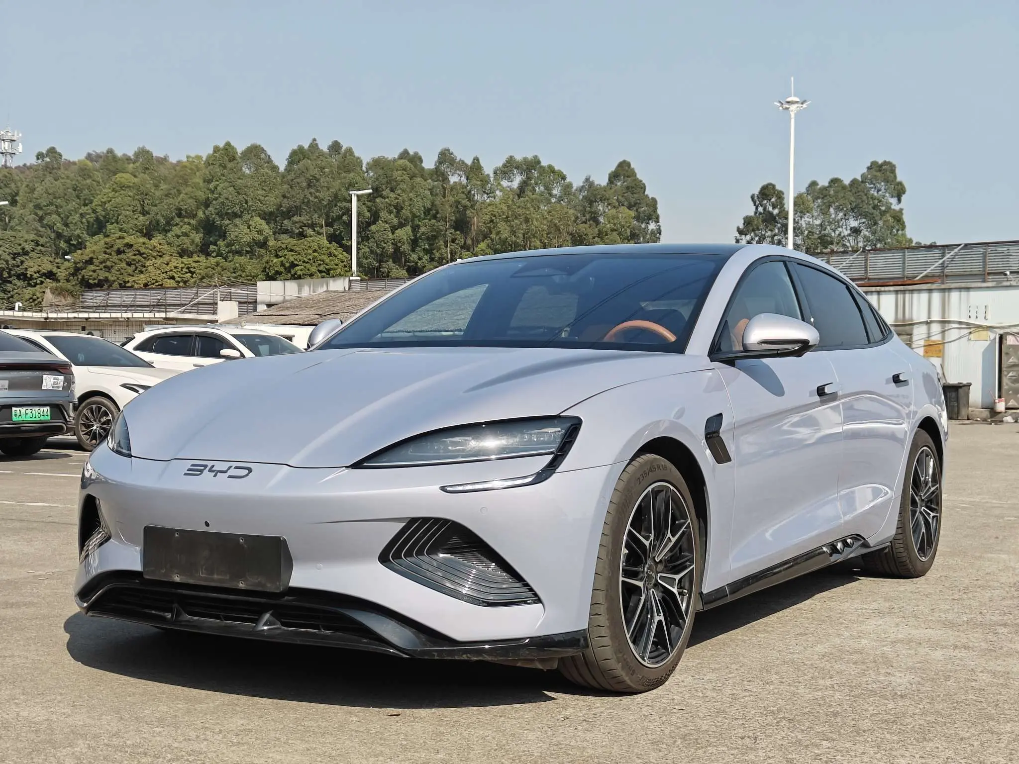 BYD Seal  из Китая