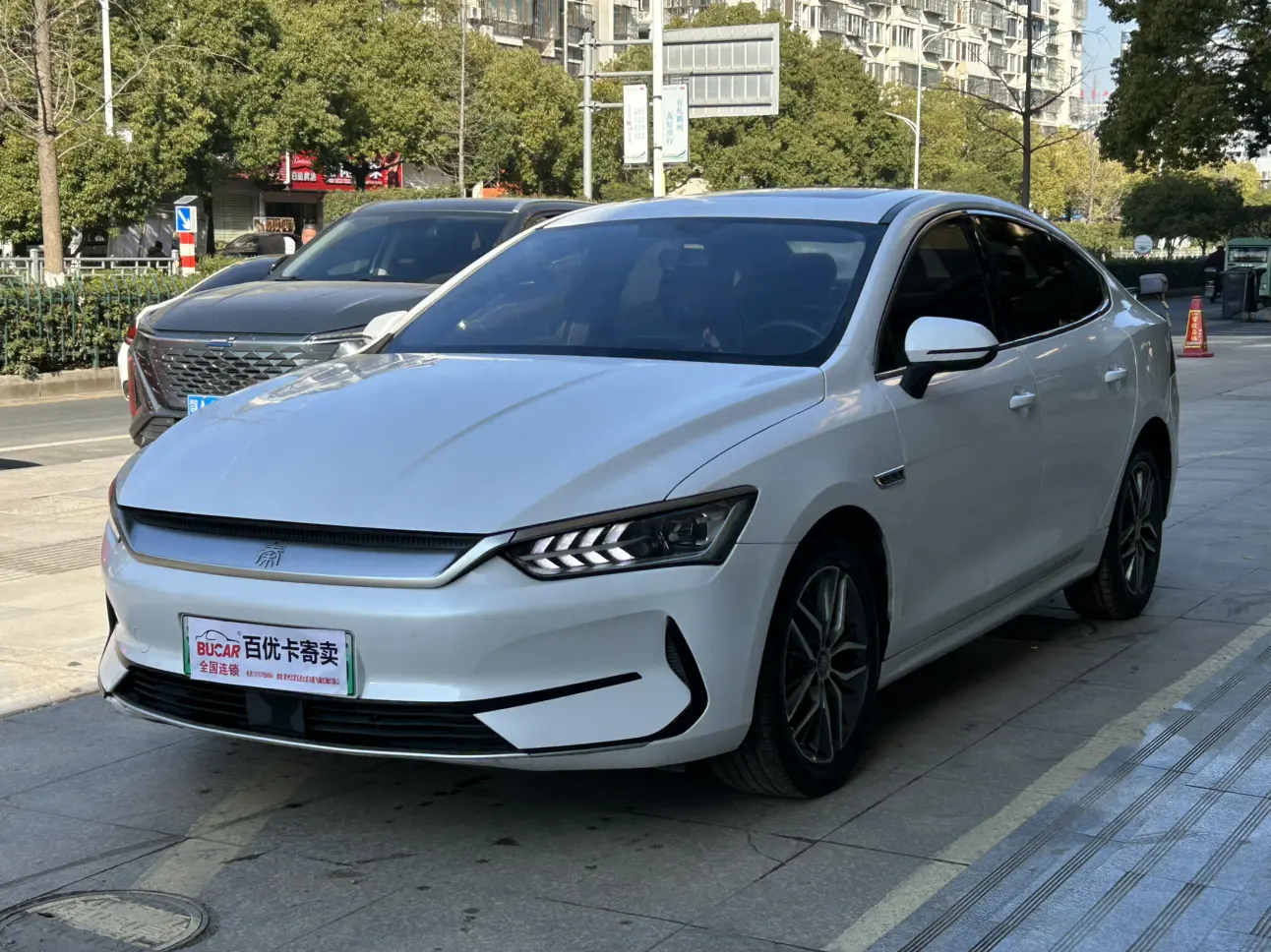 BYD Qin PLUS EV  из Китая