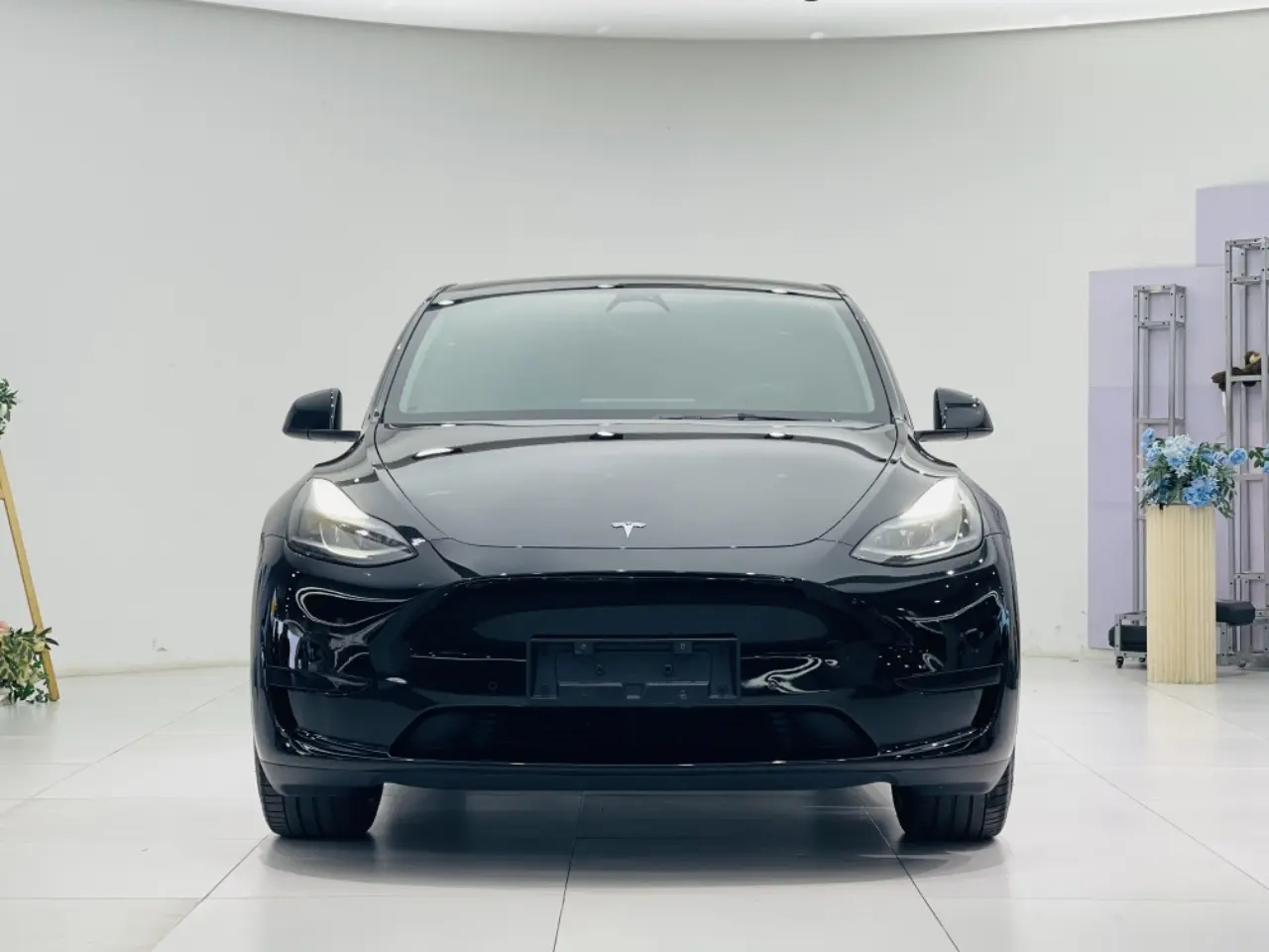Tesla Model Y  из Китая