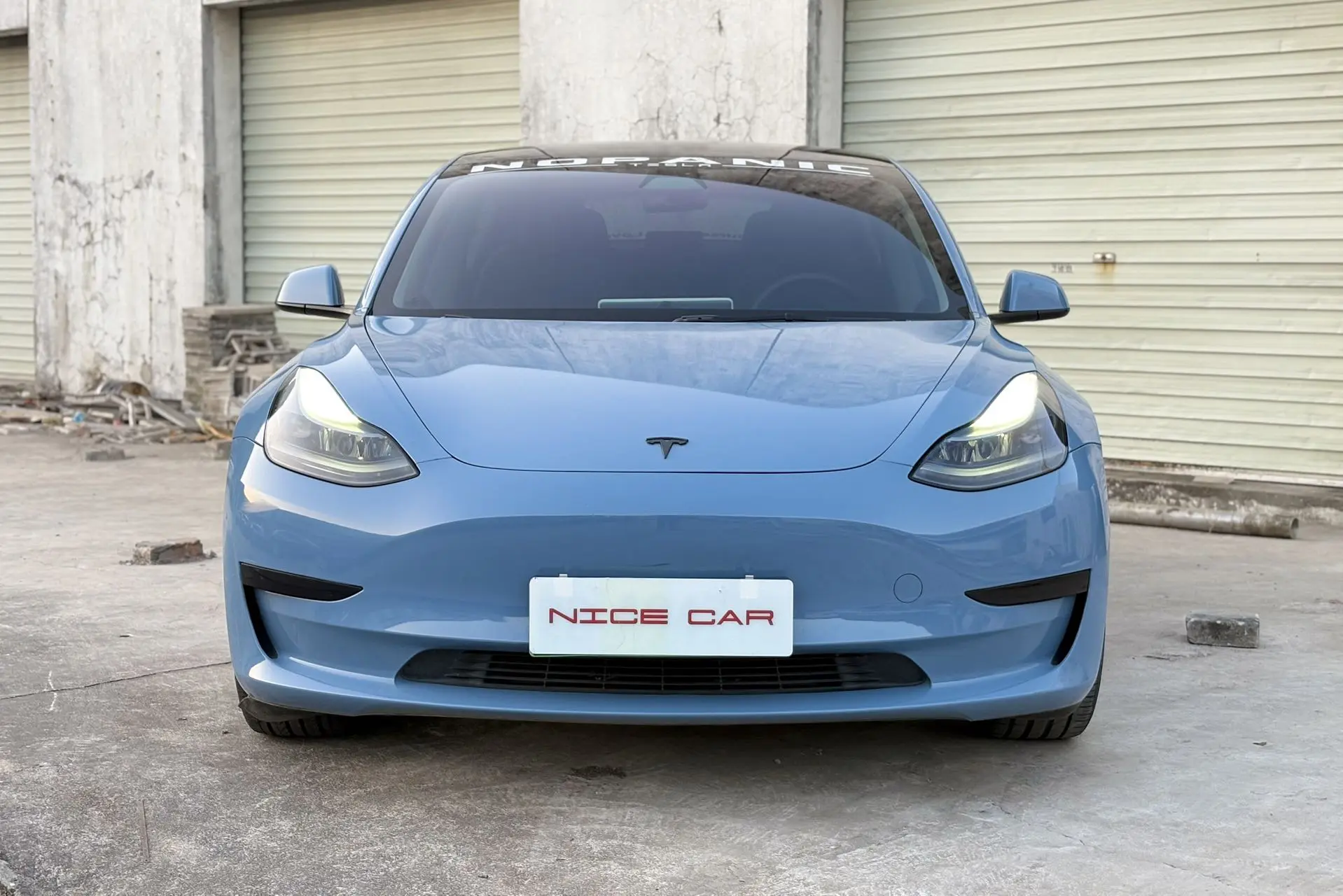 Tesla Model 3  из Китая