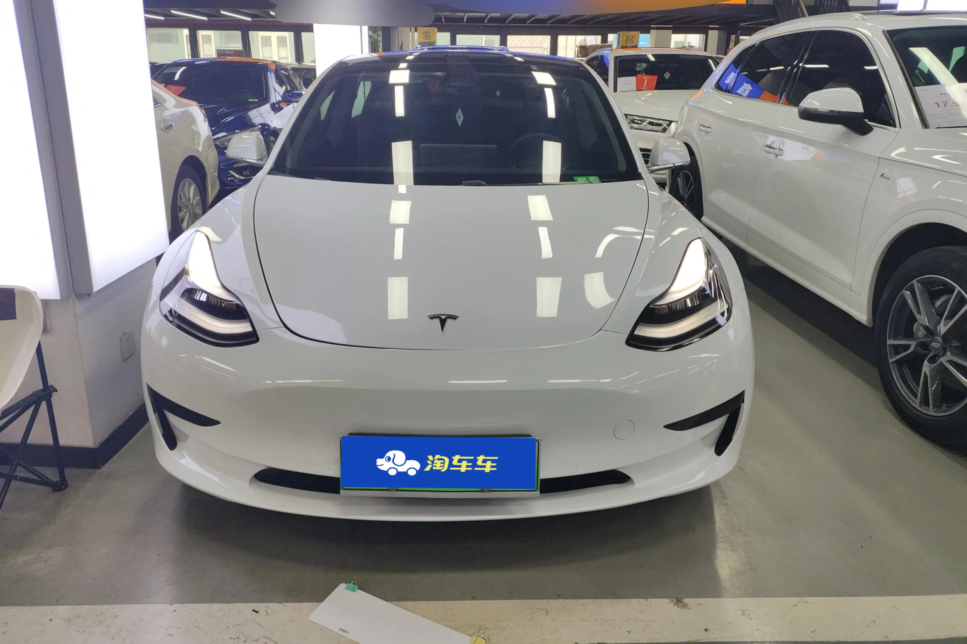 Tesla Model 3  из Китая