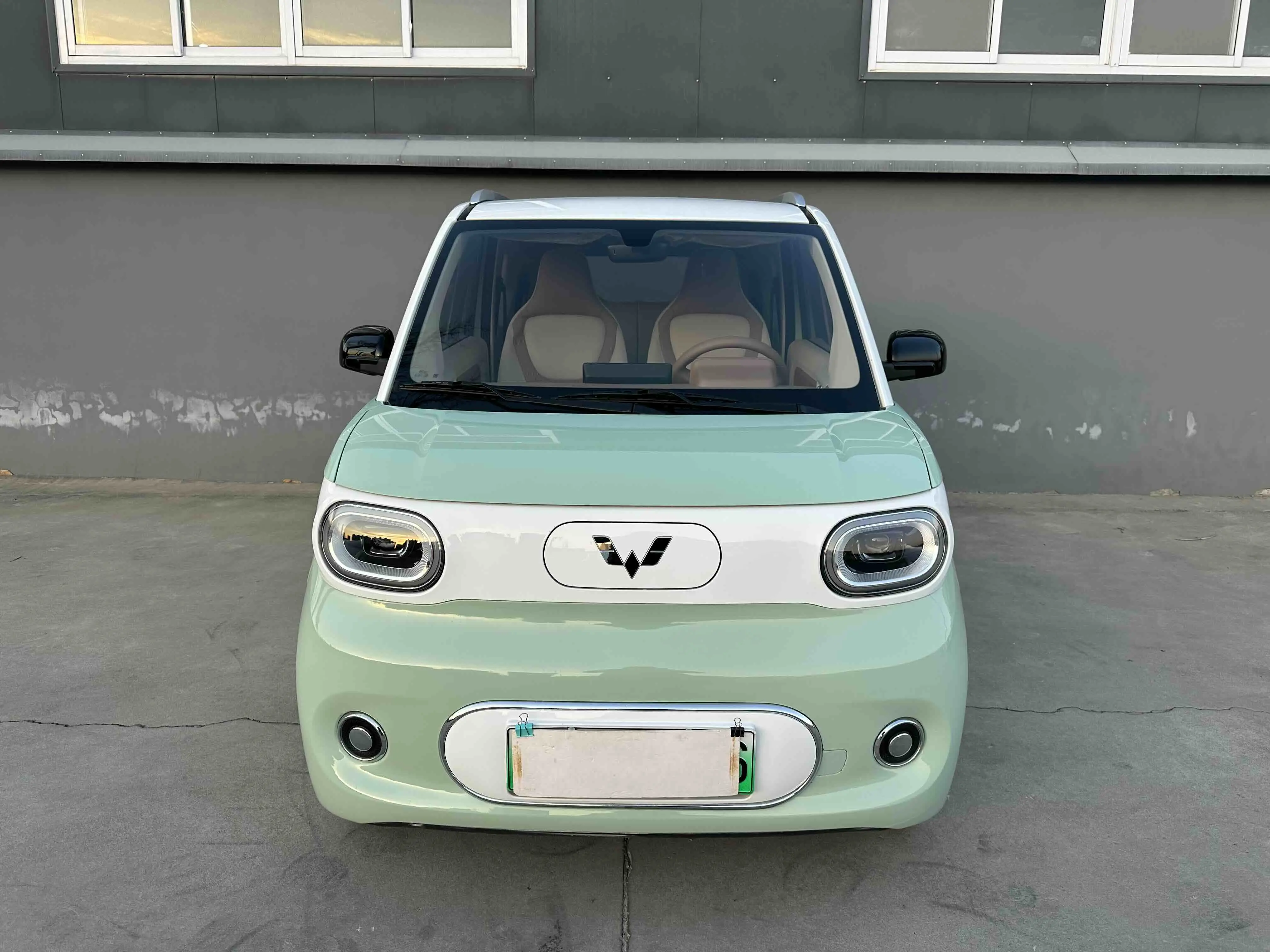 Wuling Hongguang MINIEV  из Китая