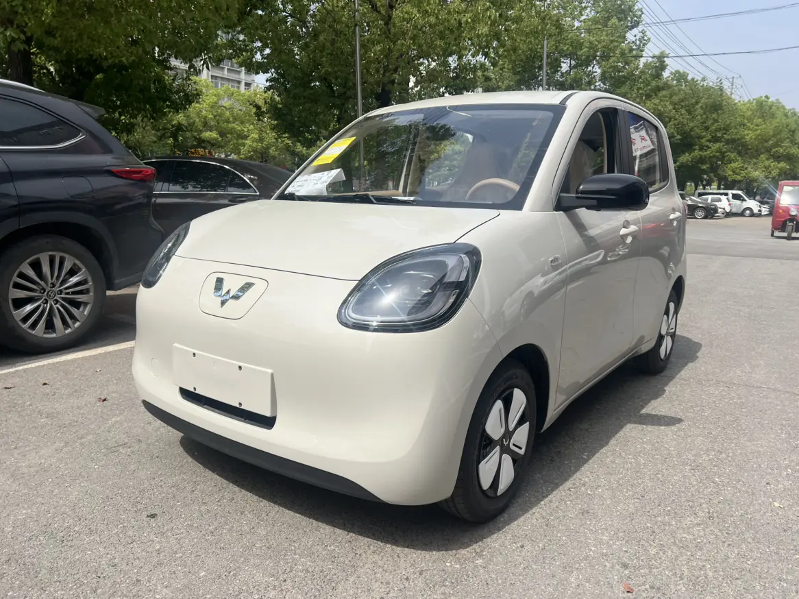 Wuling Hongguang MINIEV  из Китая