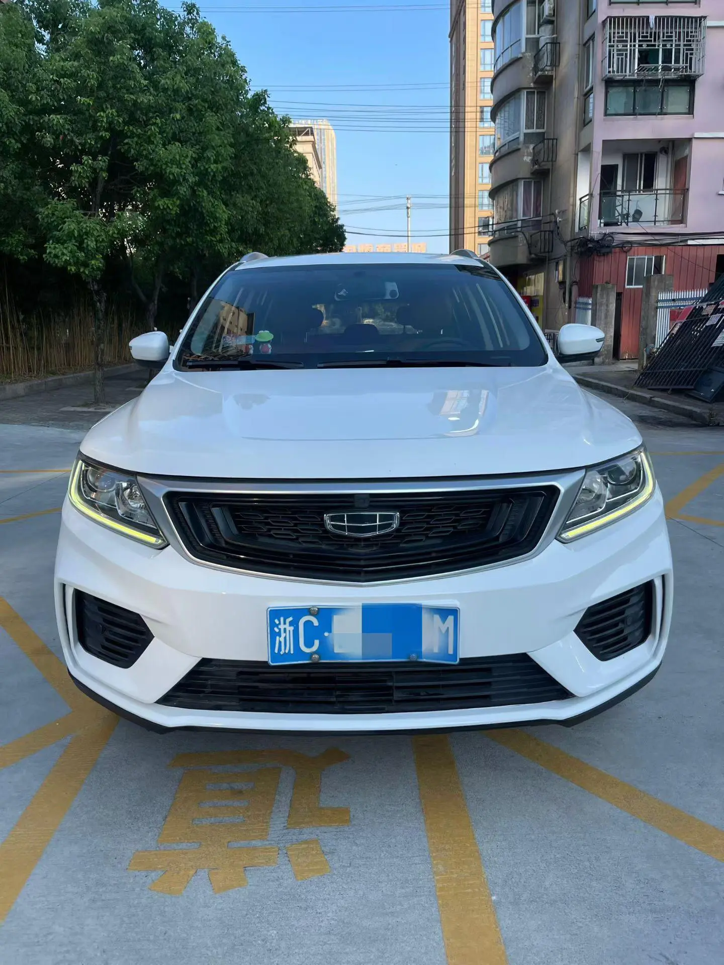Geely Vision X6  из Китая