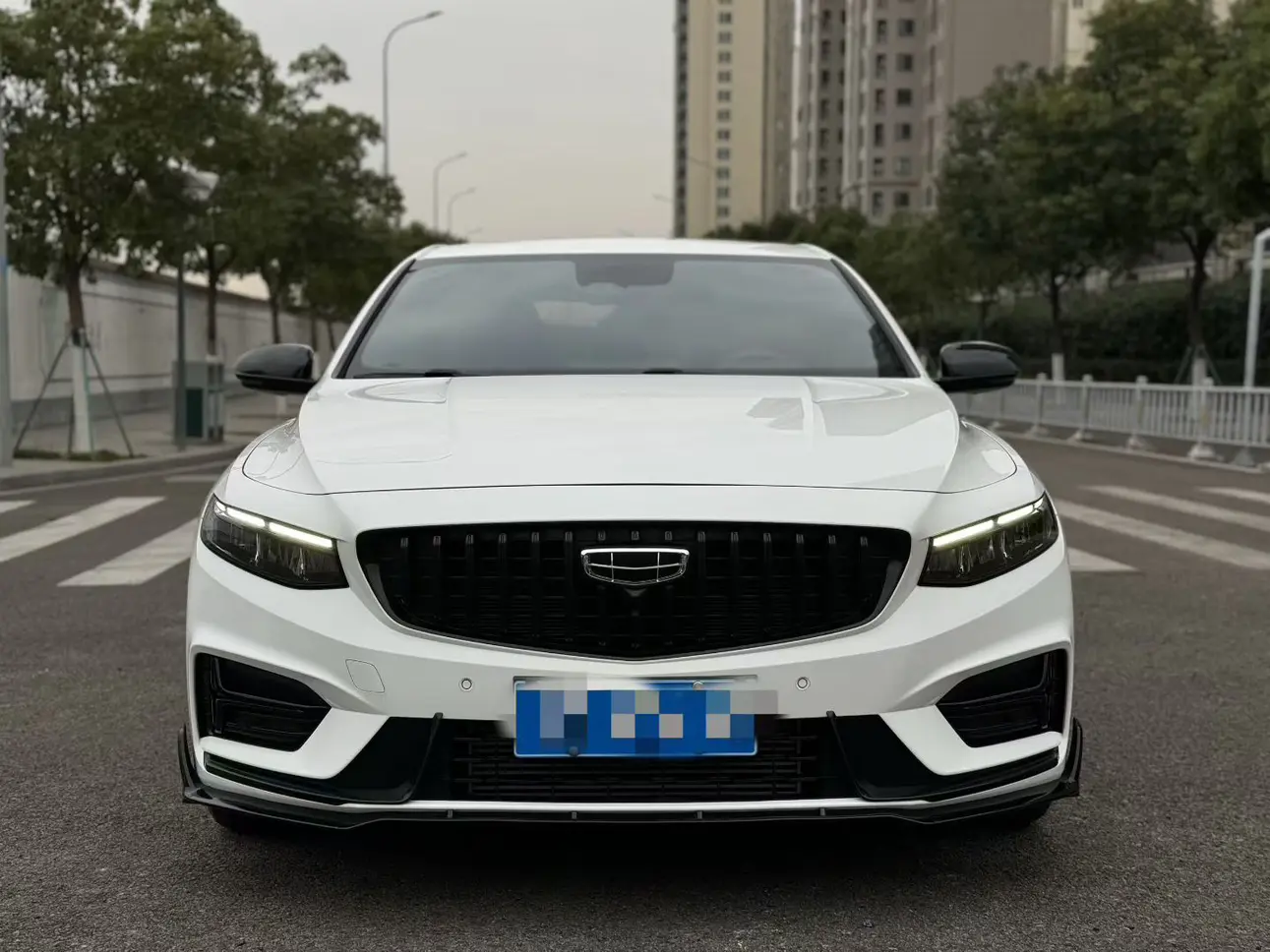 Geely Xing Rui  из Китая