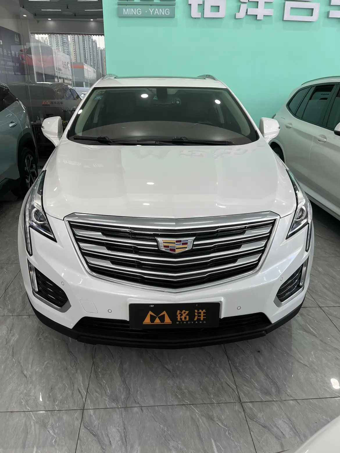 Cadillac XT5  из Китая