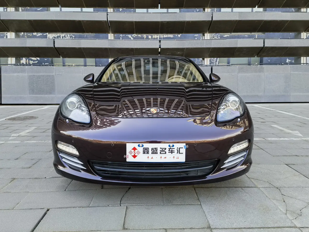 Porsche Panamera  из Китая